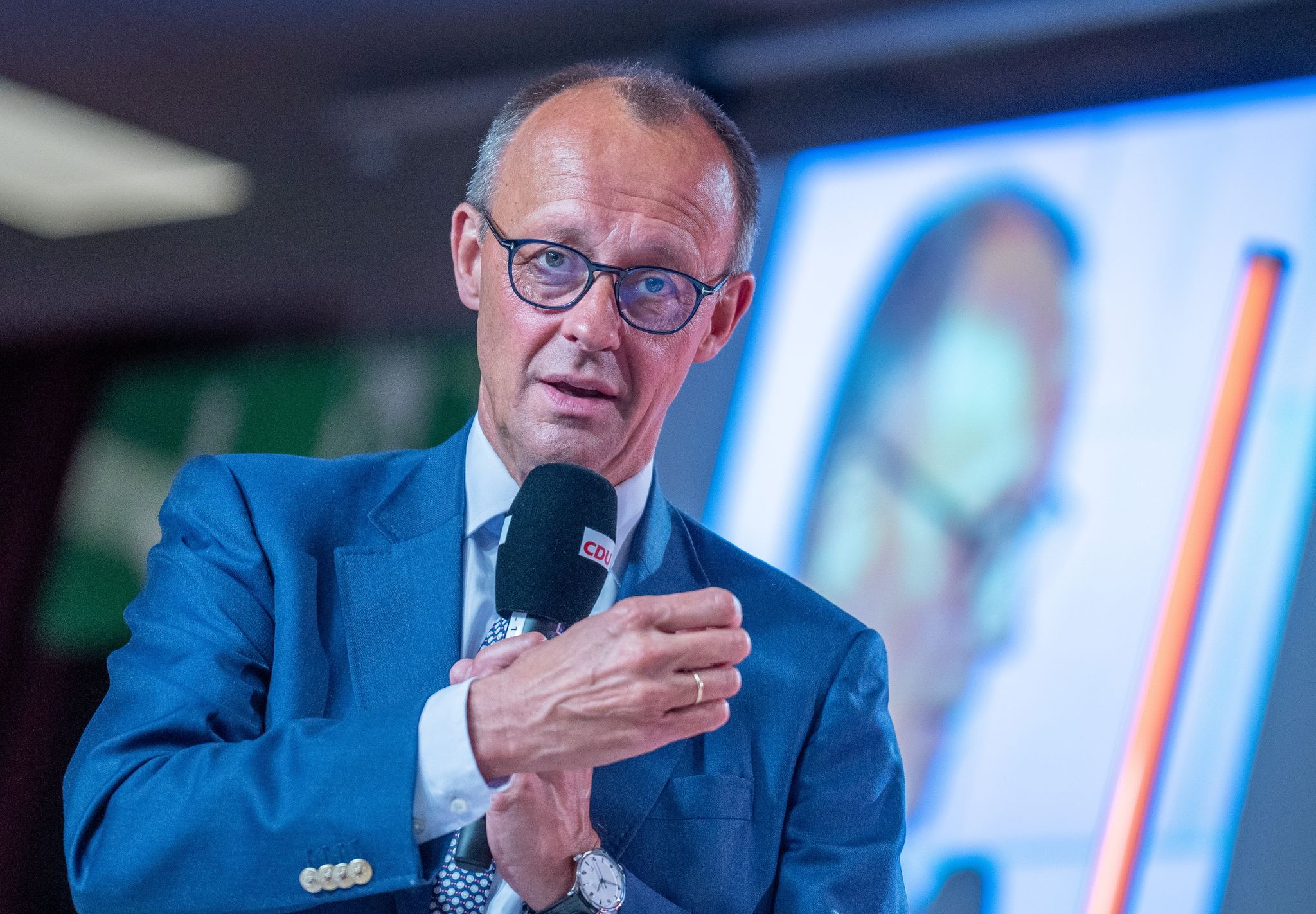 Merz weist Populismusvorwürfe zurück
