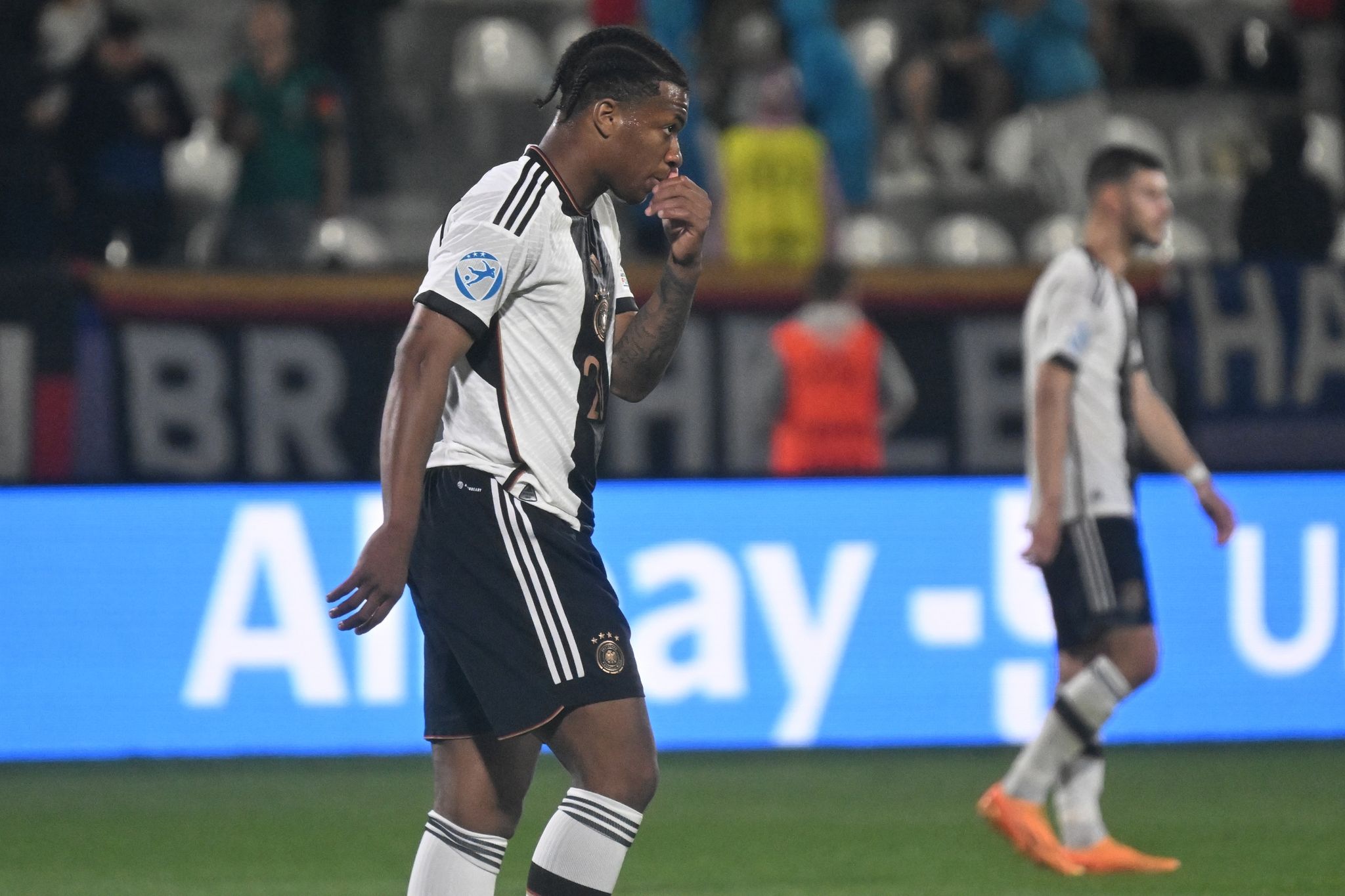 Rassistische Beleidigungen überschatten EM-Auftakt