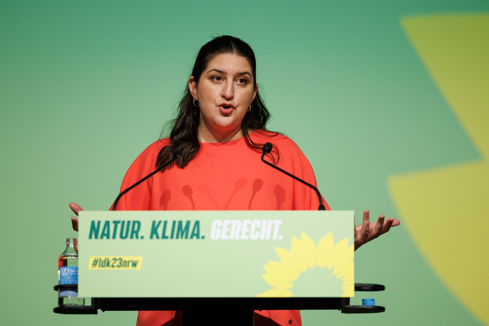 NRW-Grüne: Scholz drückt sich vor Verantwortung