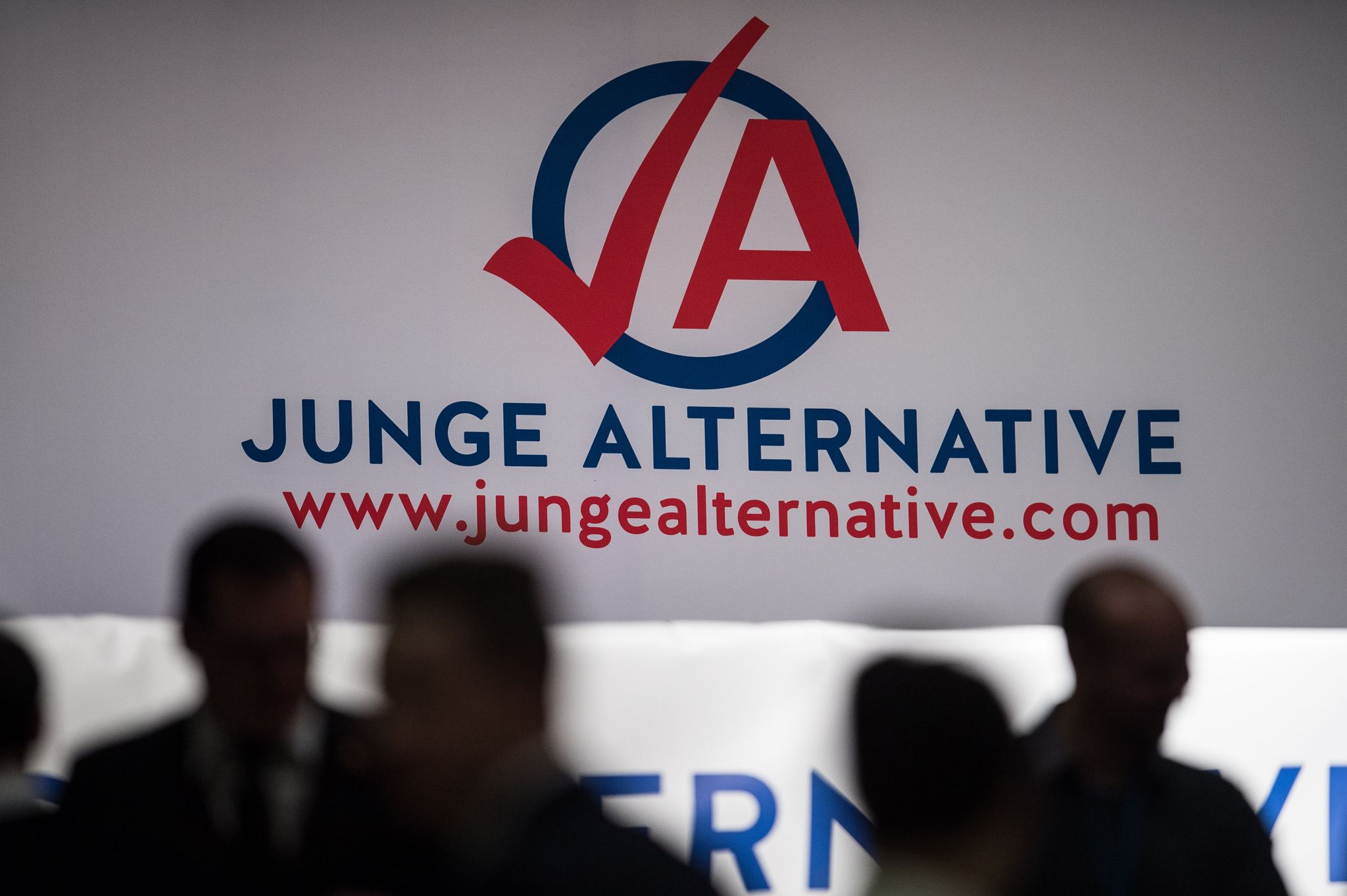 AfD: Junge Alternative zunächst wieder Verdachtsfall