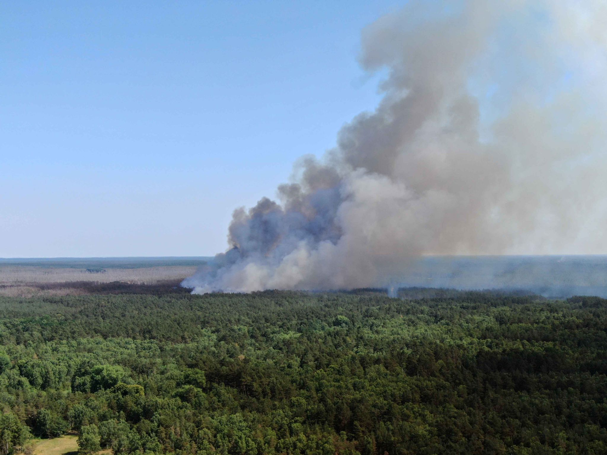 Die Lage in Waldbrandgebieten stabil
