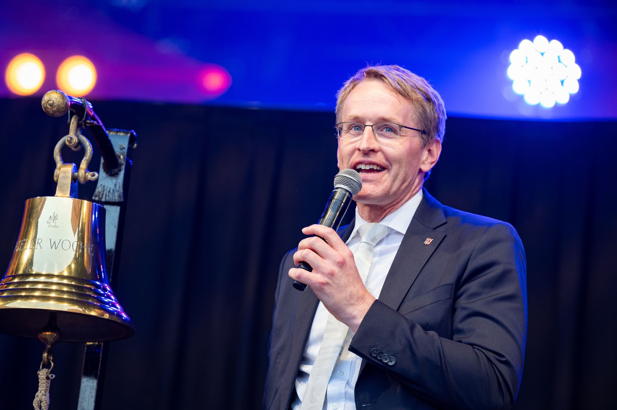 Daniel Günther singt umstrittenen Partysong «Layla»