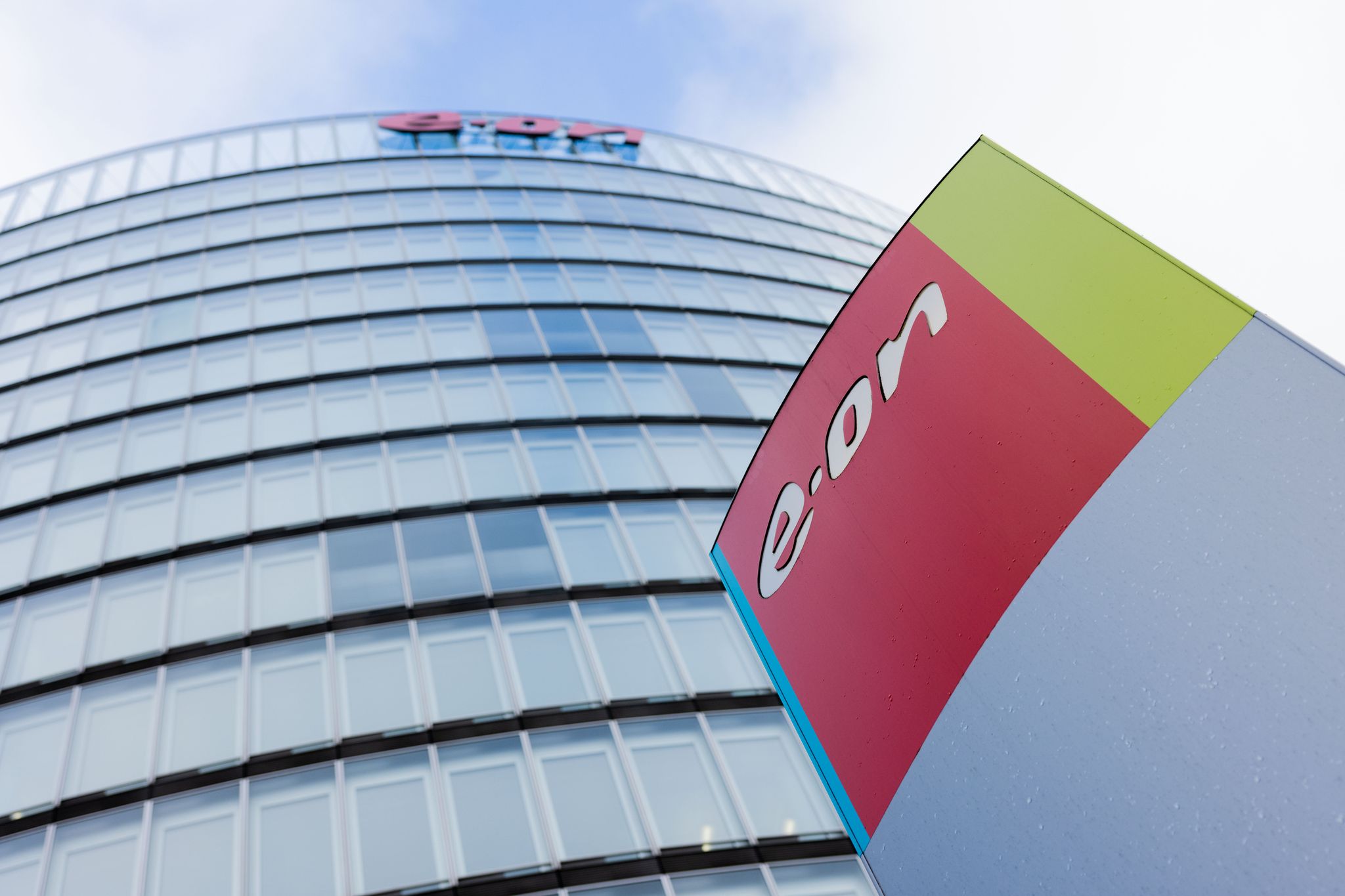 Eon kündigt weitere Preissenkungen bei Strom und Gas an