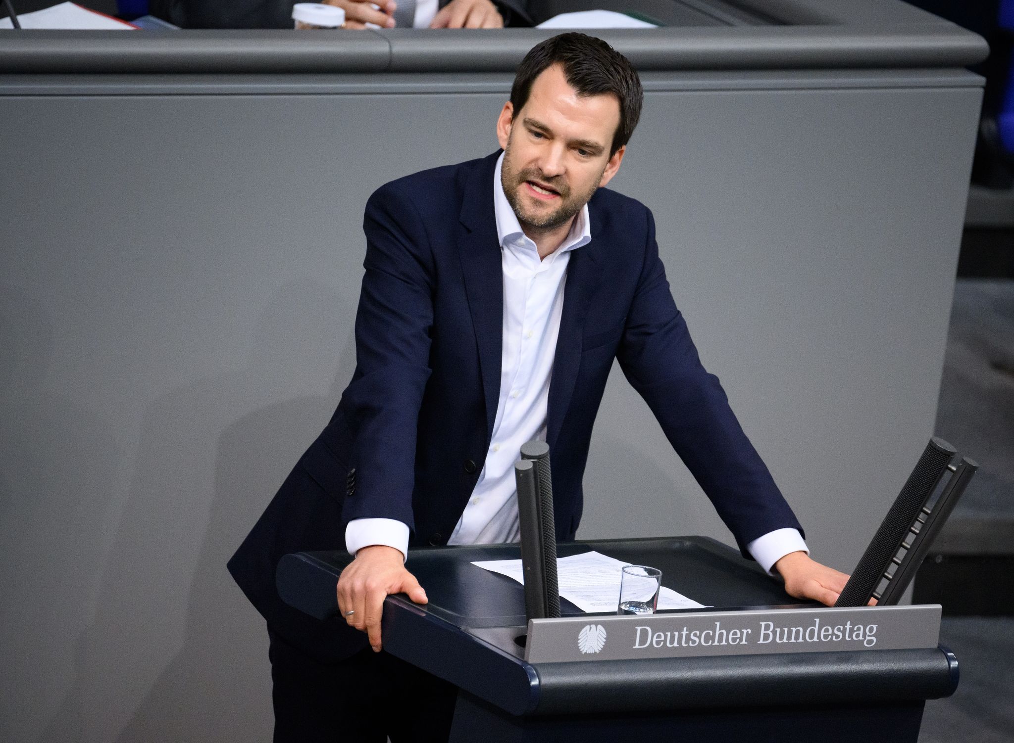 FDP-Vize: Elterngeld anders verteilen – Kritik von Paus