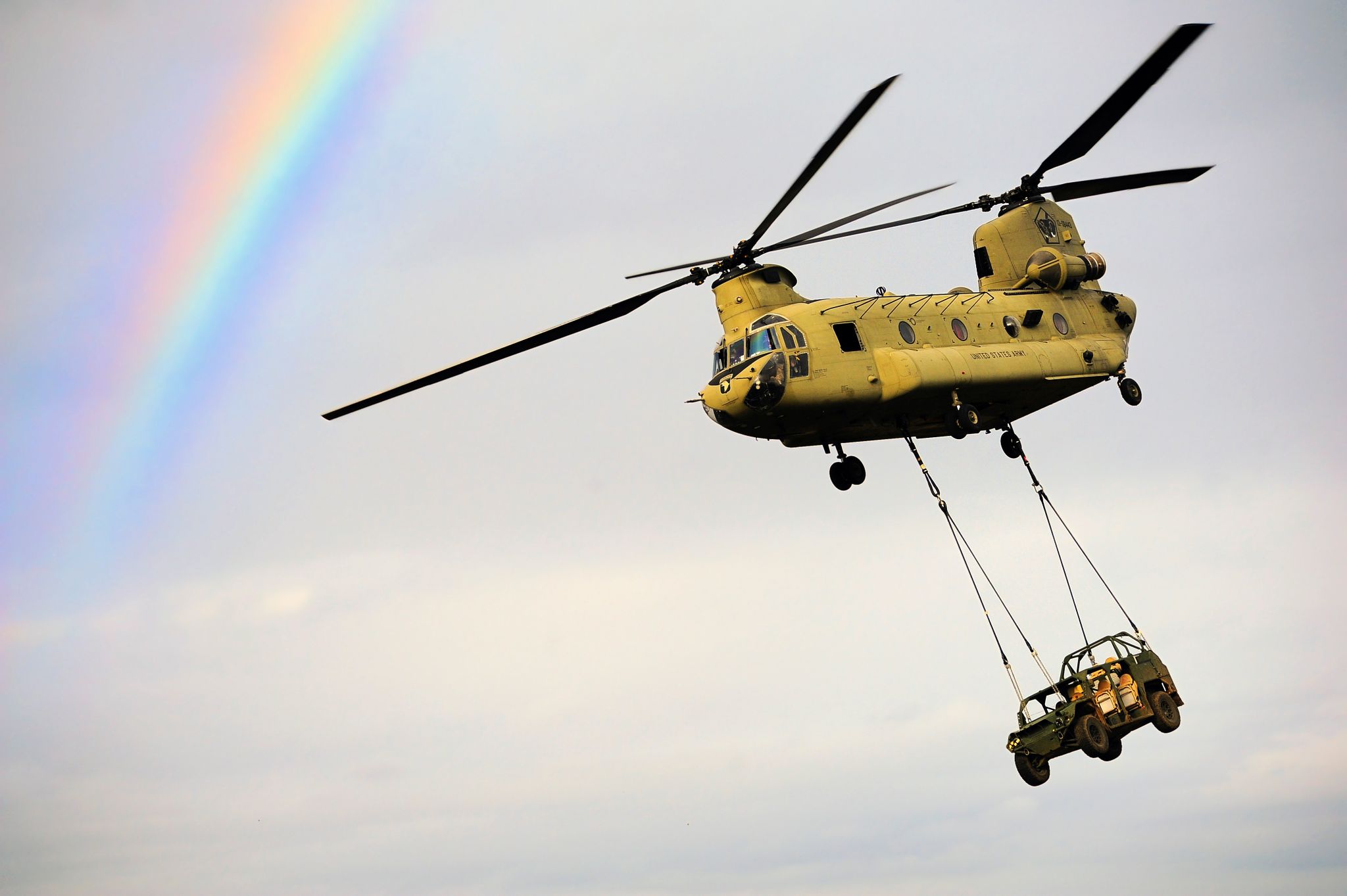 Grünes Licht für Transporthubschrauber der Bundeswehr