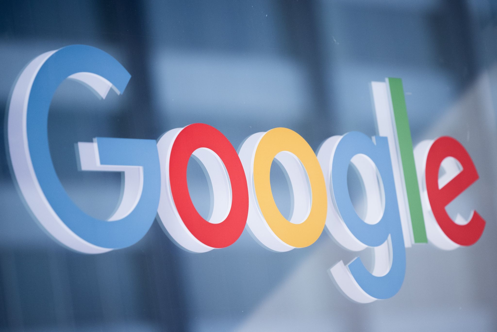 Google wächst mit Online-Werbung und Cloud-Geschäft