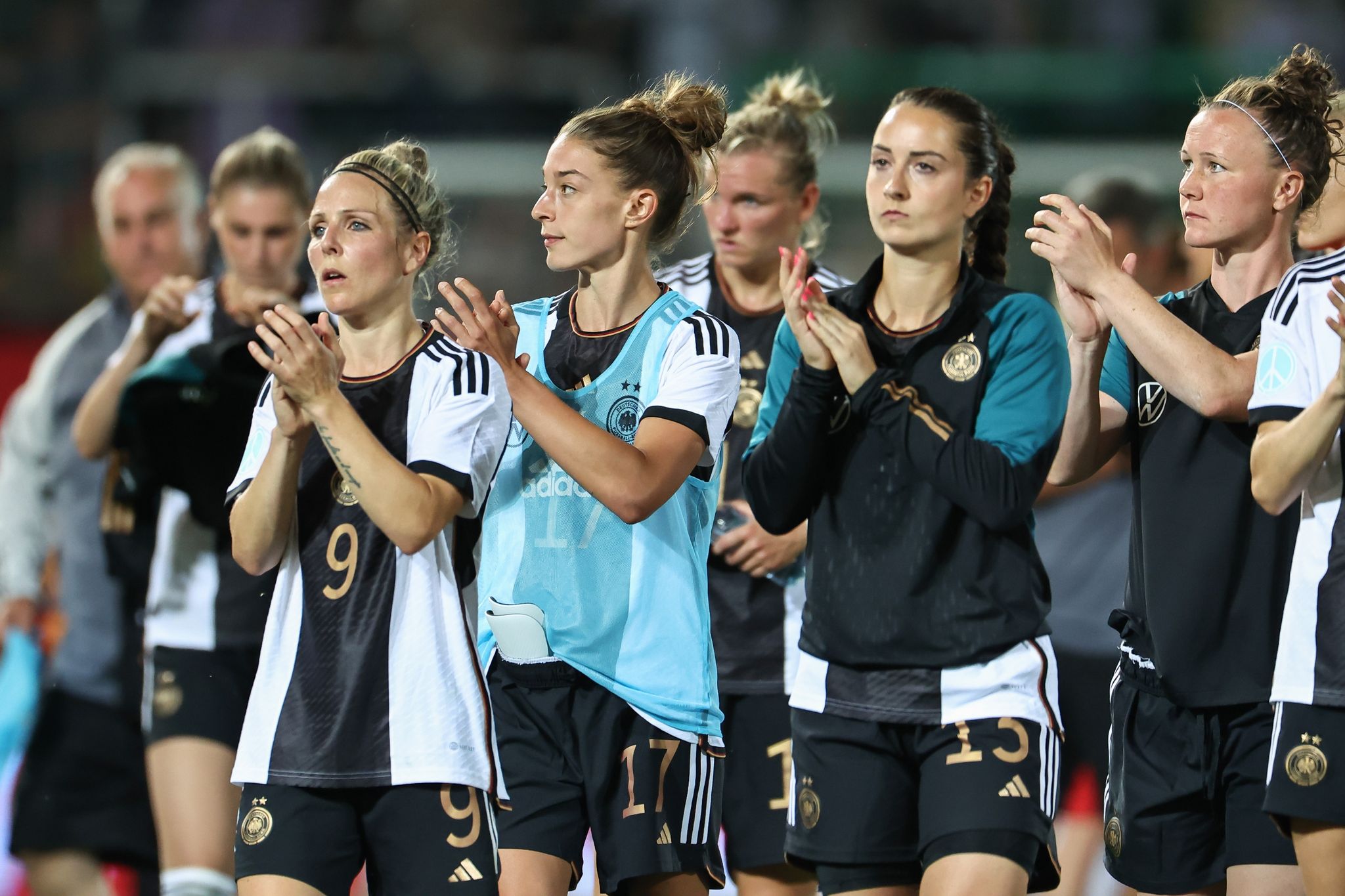 Mehr Zweifel als Zuversicht: DFB-Frauen haben zu kämpfen