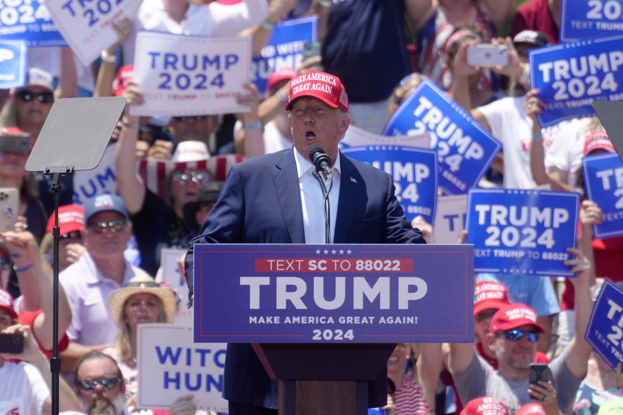 Trump soll Gouverneur von Arizona unter Druck gesetzt haben