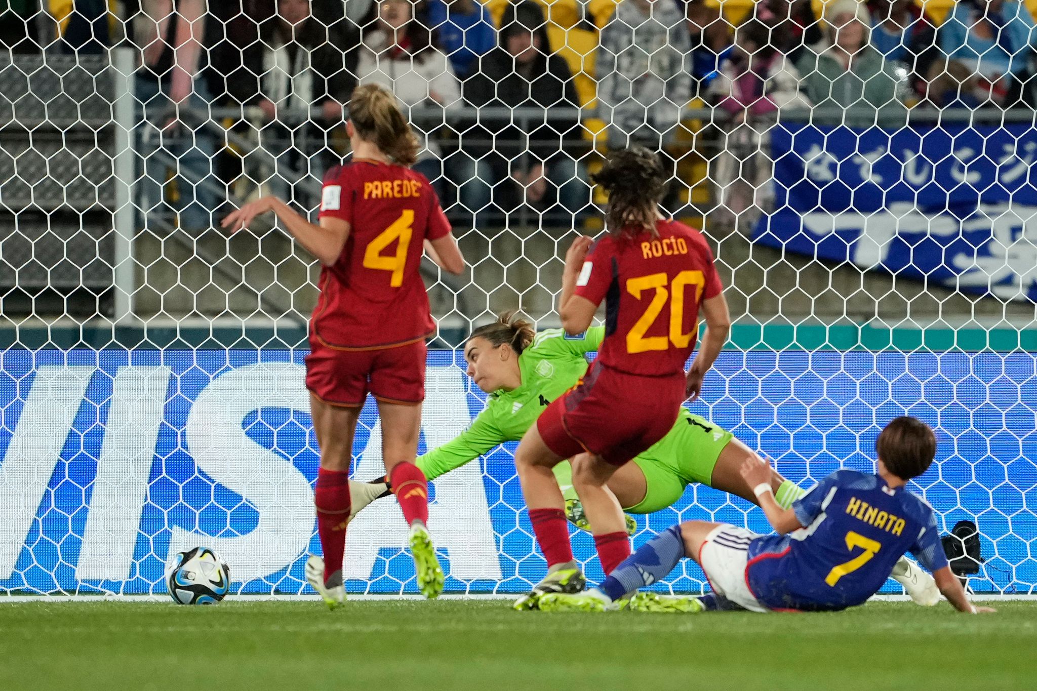 Japans Fußballerinnen nach 4:0 gegen Spanien Gruppensieger