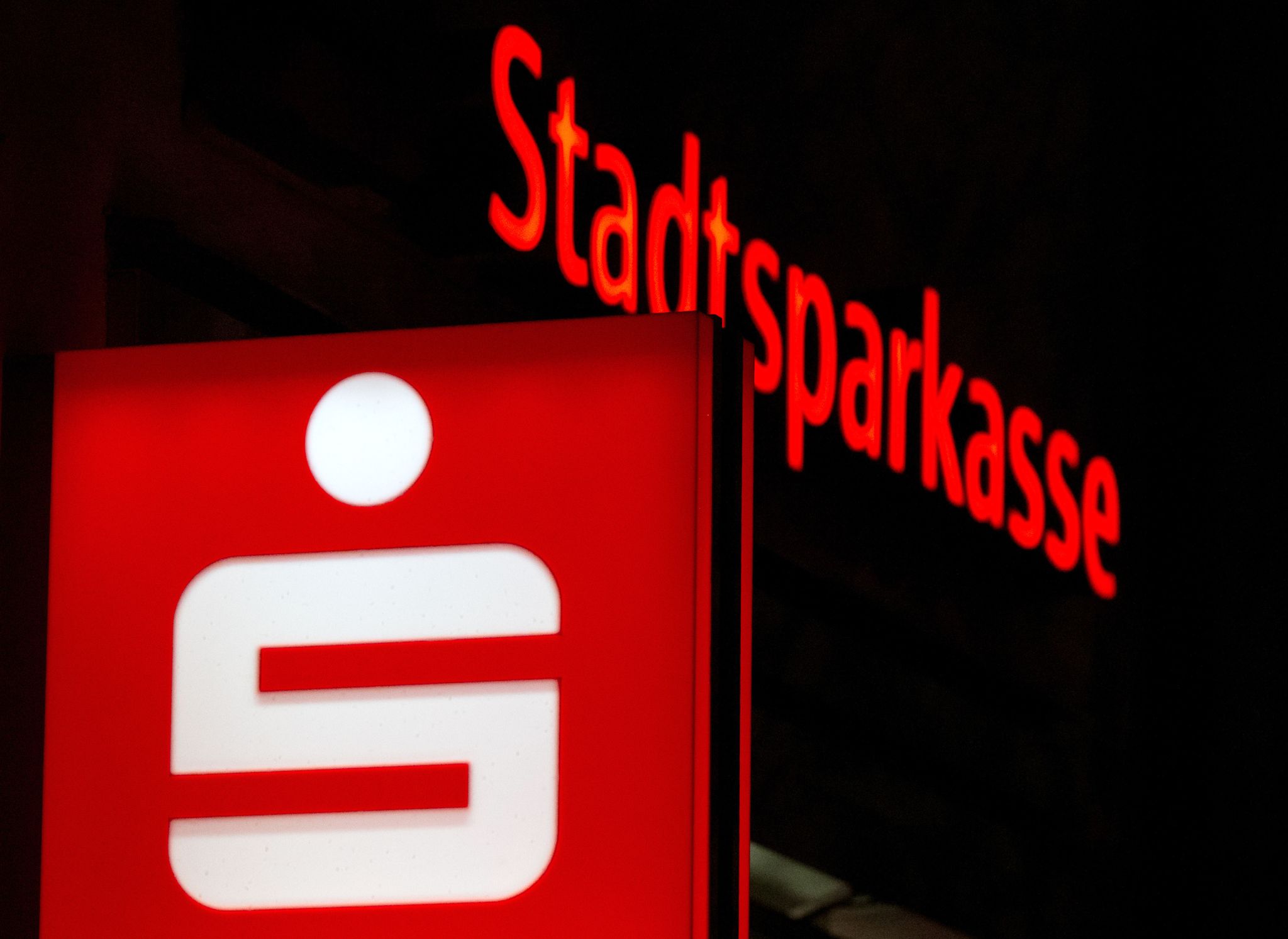 Preiserhöhungen: Sparkasse München rudert zurück