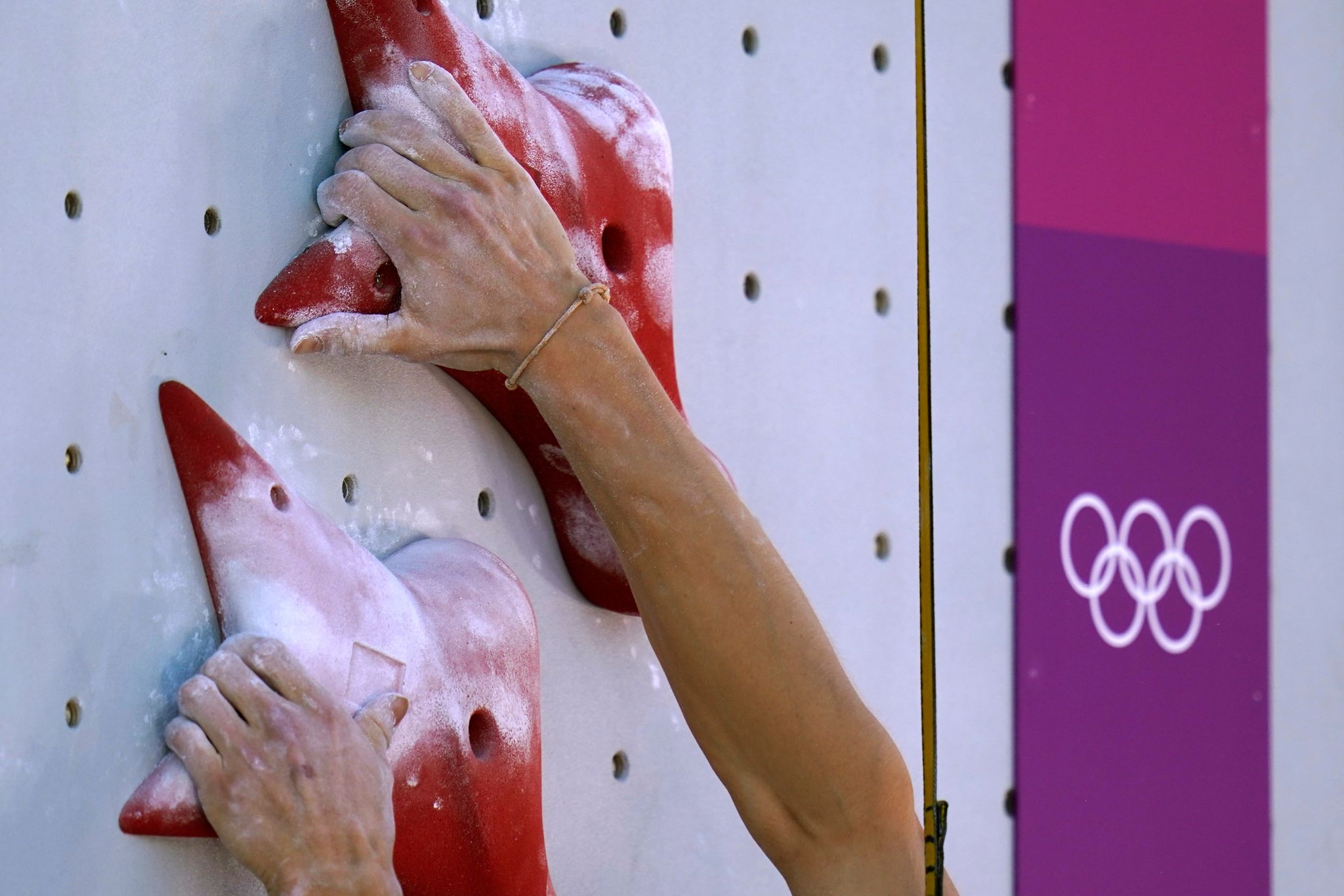 Hungern, bis Periode ausbleibt: Essstörungen im Klettern