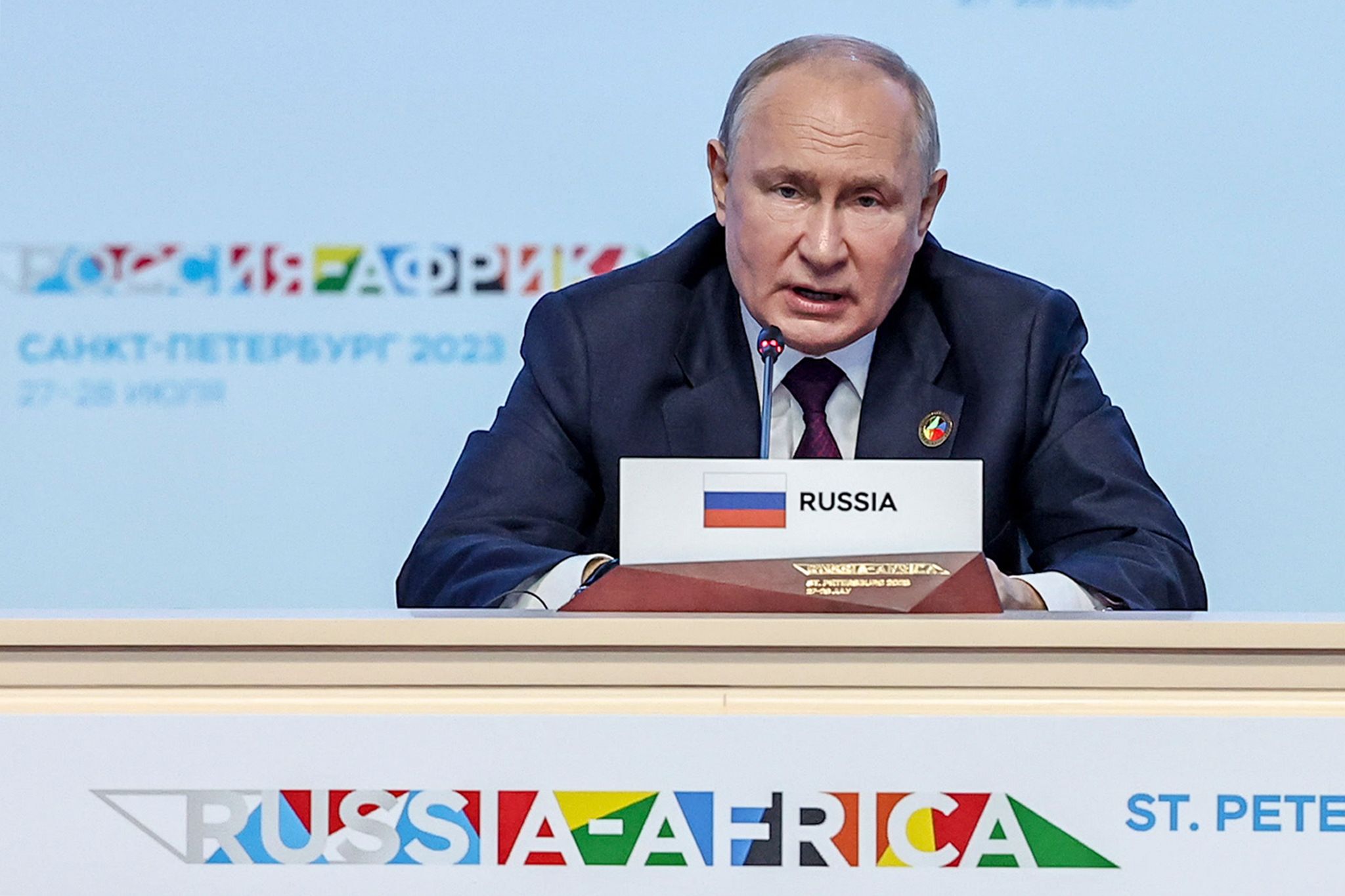 Putin will Afrika militärisch aufrüsten