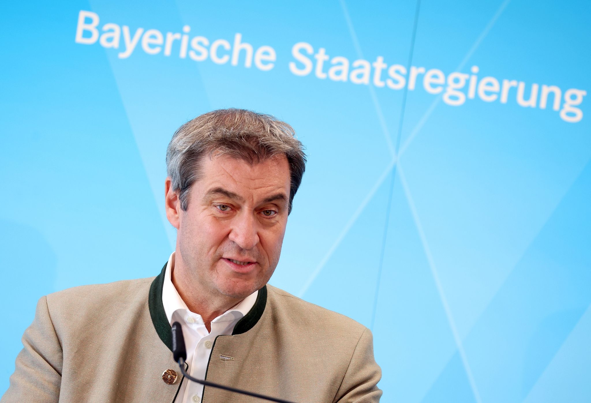 Zufriedenheit mit Söders Regierung sinkt