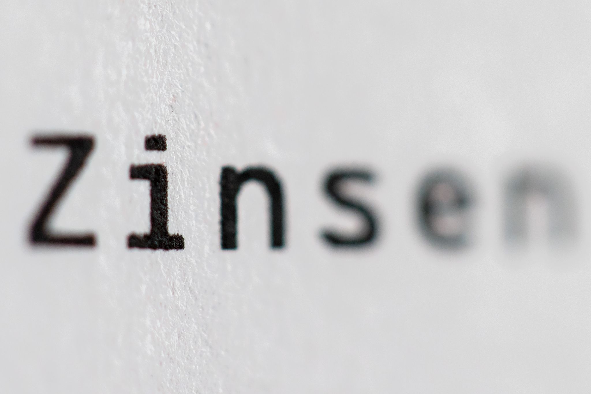 Banken: Weitergabe höherer Zinsen an Kunden mit Augenmaß