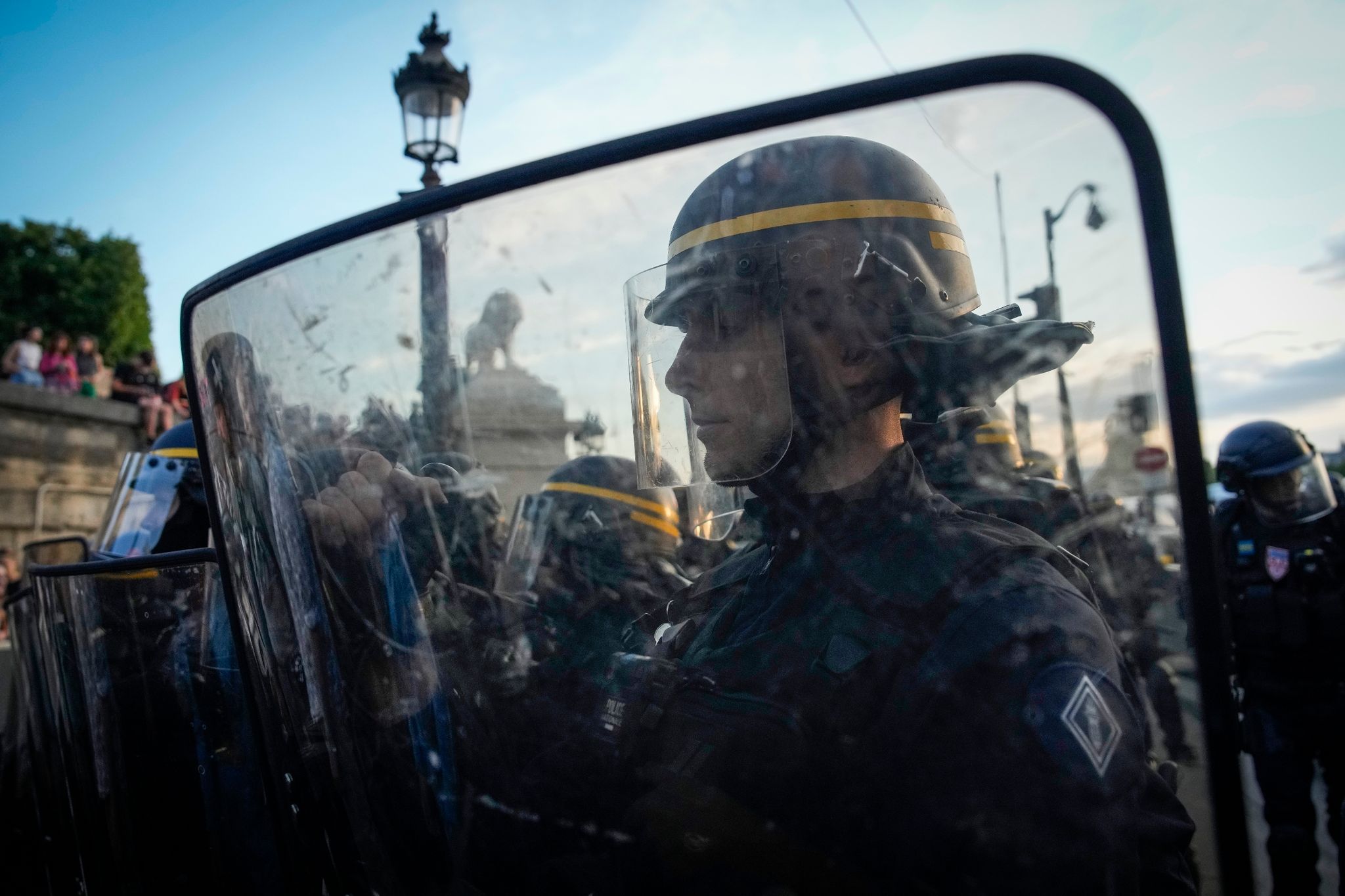 Frankreich sichert 14. Juli mit 130.000 Polizisten ab