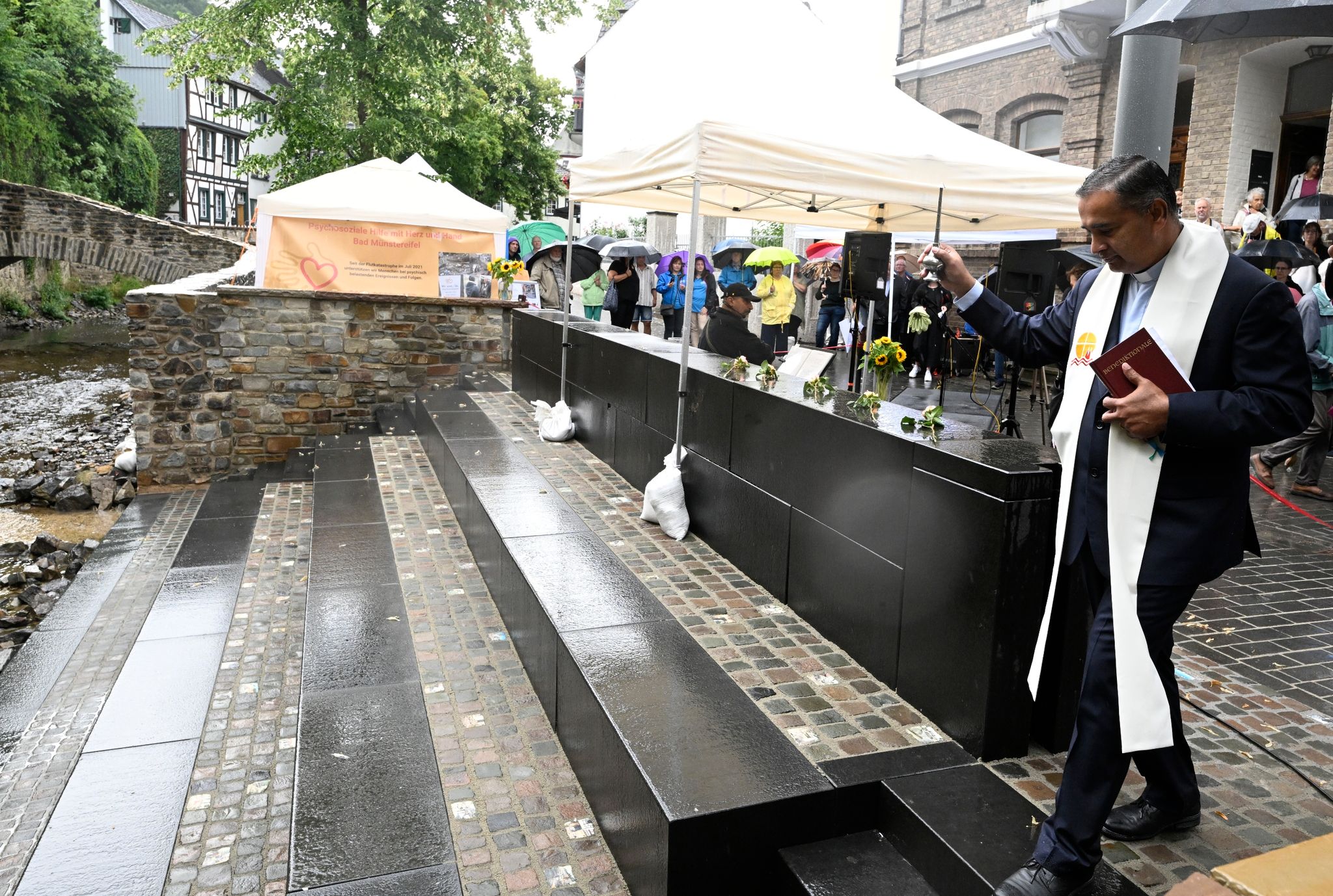 Ort des Erinnerns: Gedenktreppe zur Jahrhundertflut