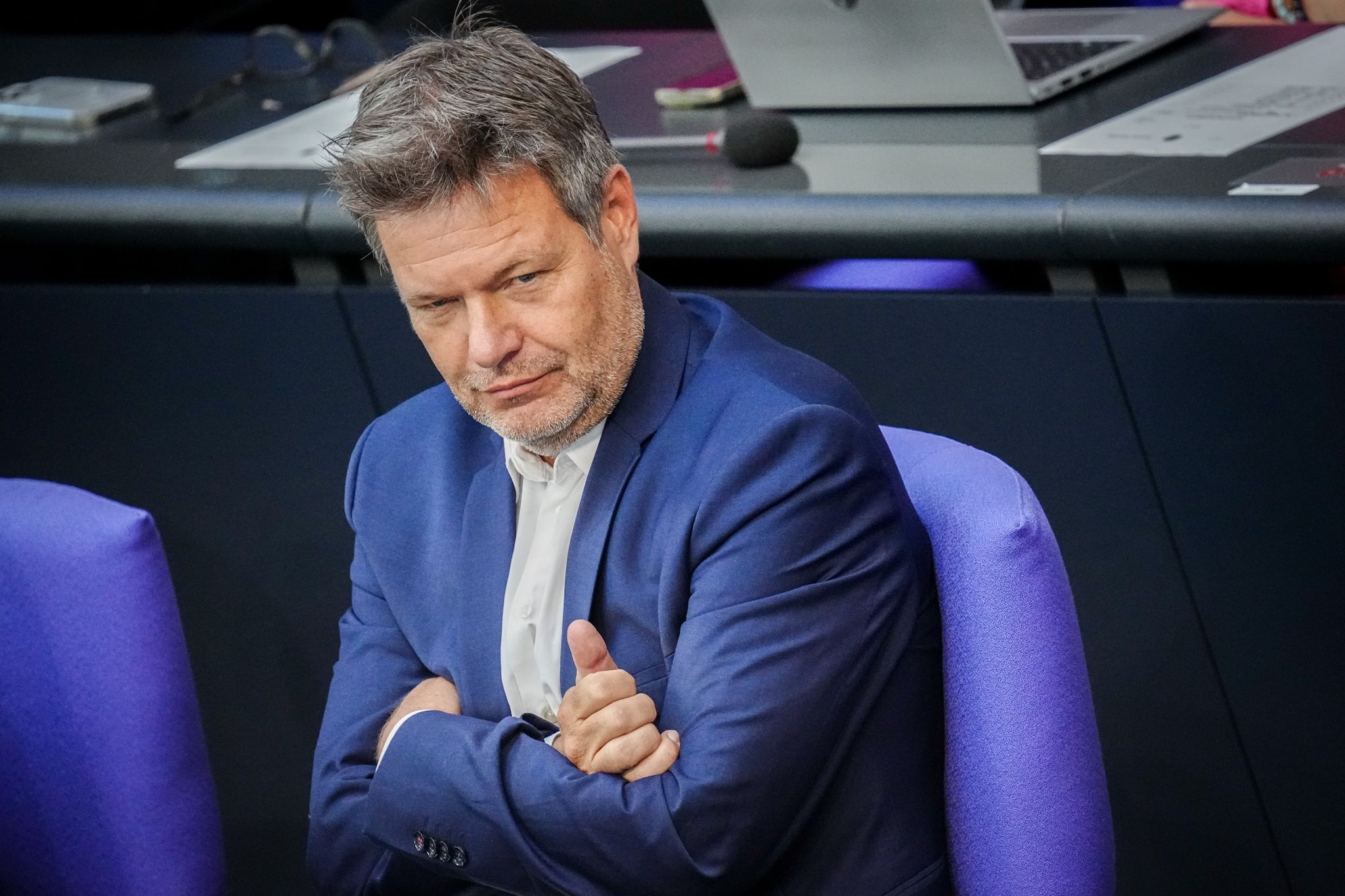 Bundestag und Bundesrat beschließen Aufnahme von Mukran