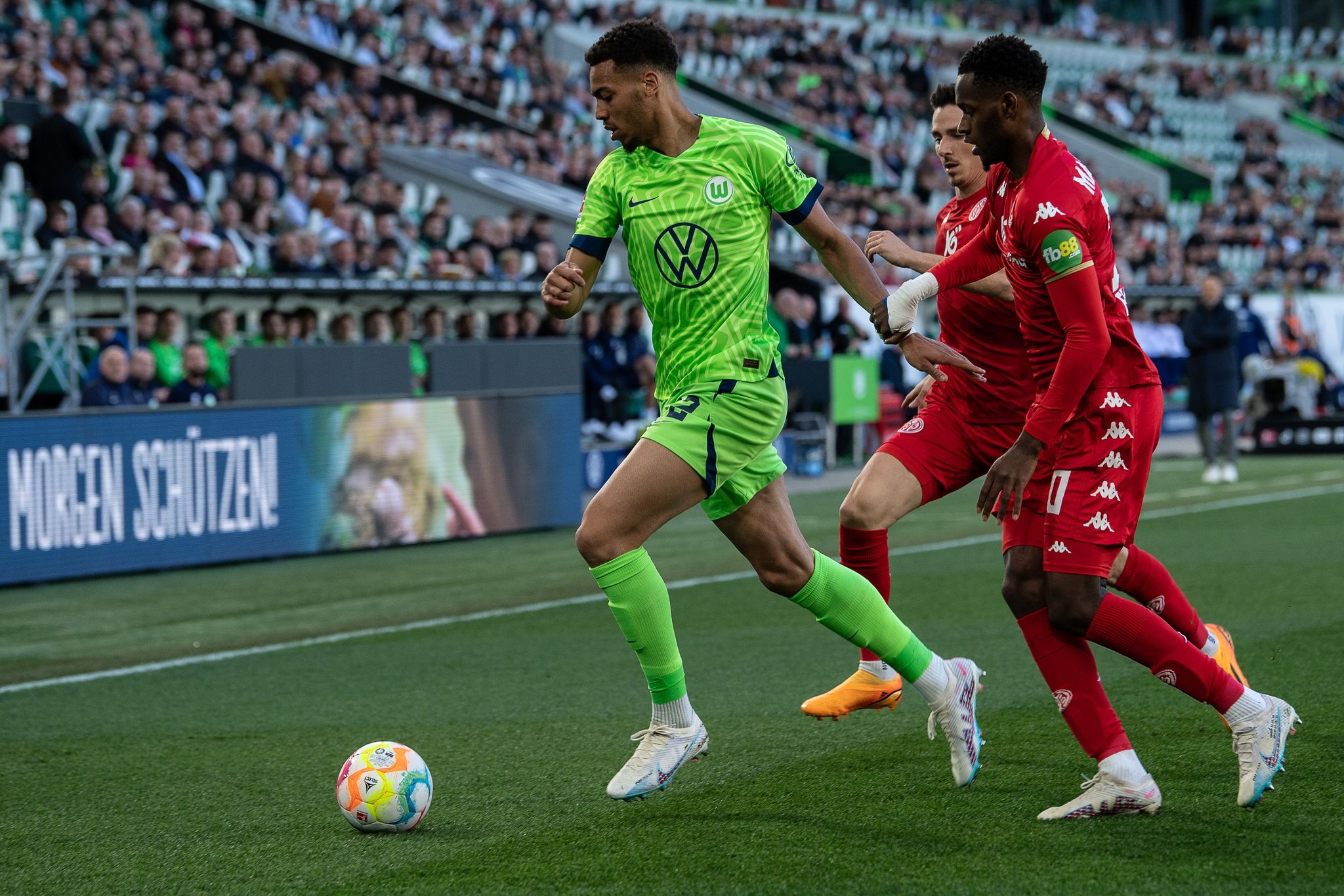 Wechsel offiziell: BVB holt Felix Nmecha aus Wolfsburg