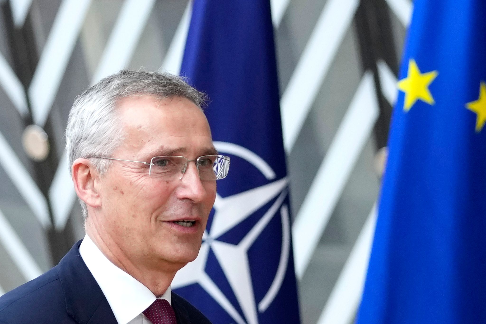 Generalsekretär Stoltenberg bleibt bei der Nato