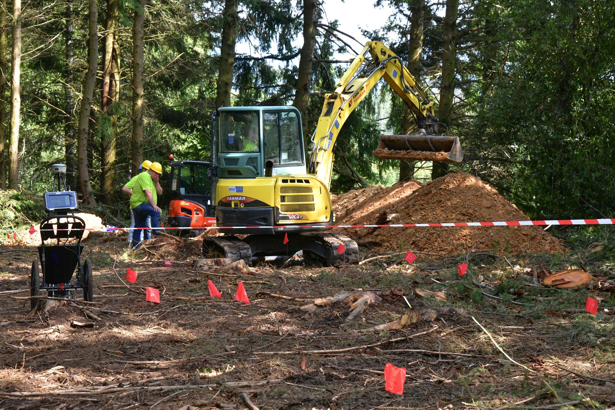 Grabungen nach erschossenen Wehrmachtssoldaten beginnt