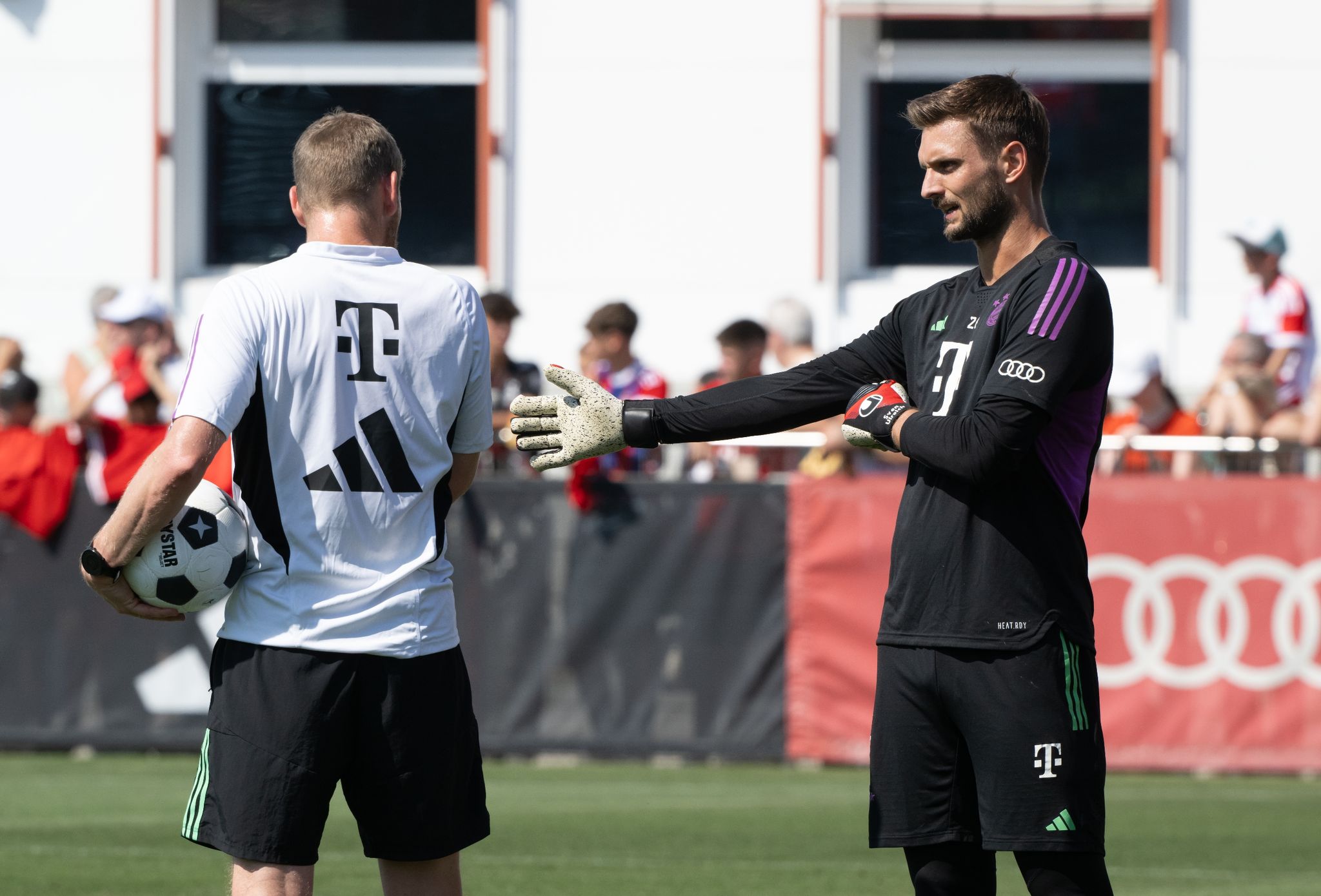 Bayern lösen Torwart-Frage: Peretz-Transfer vor Abschluss