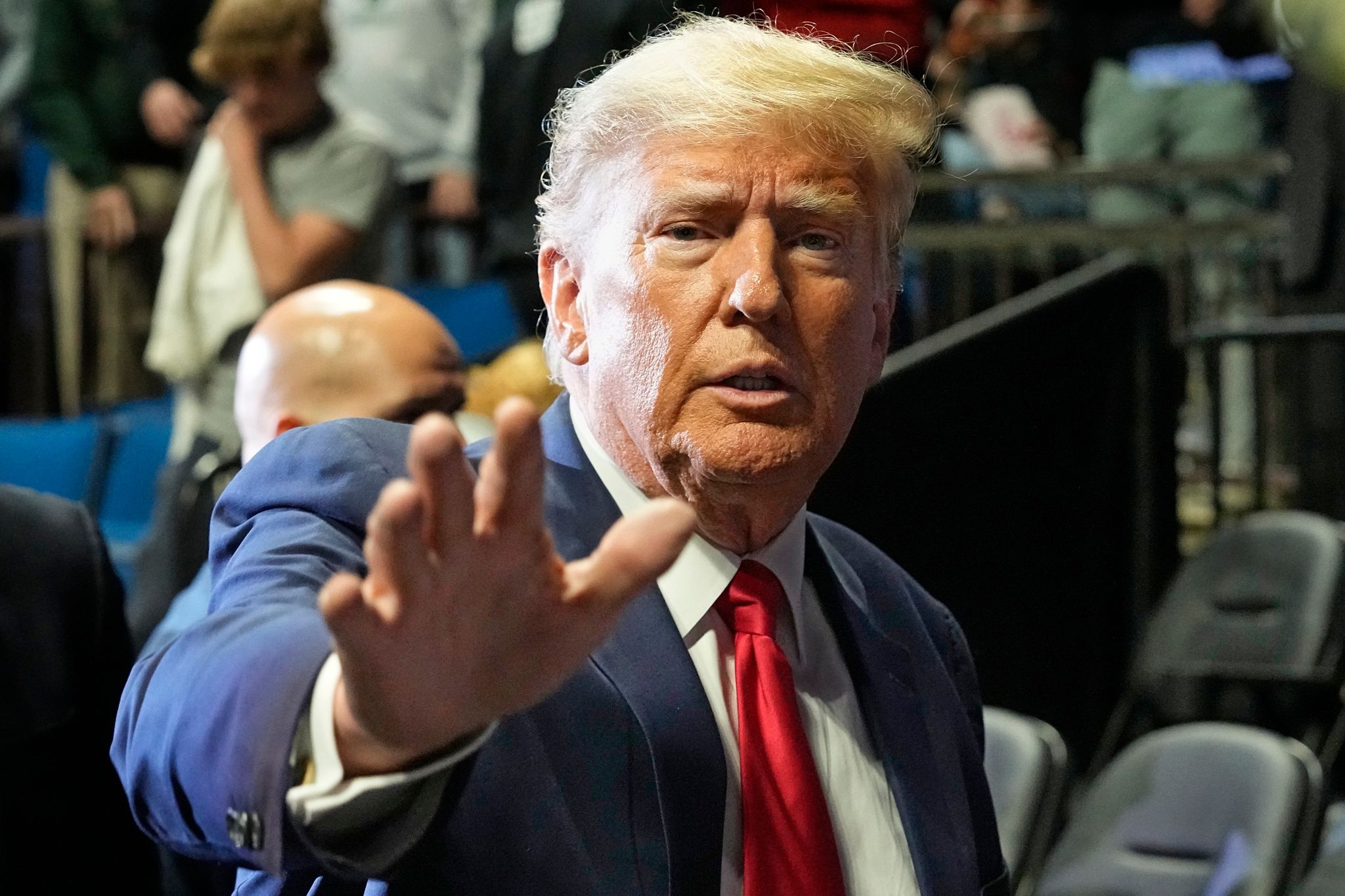 Nach Anklage in Georgia: Trump stellt sich den Behörden