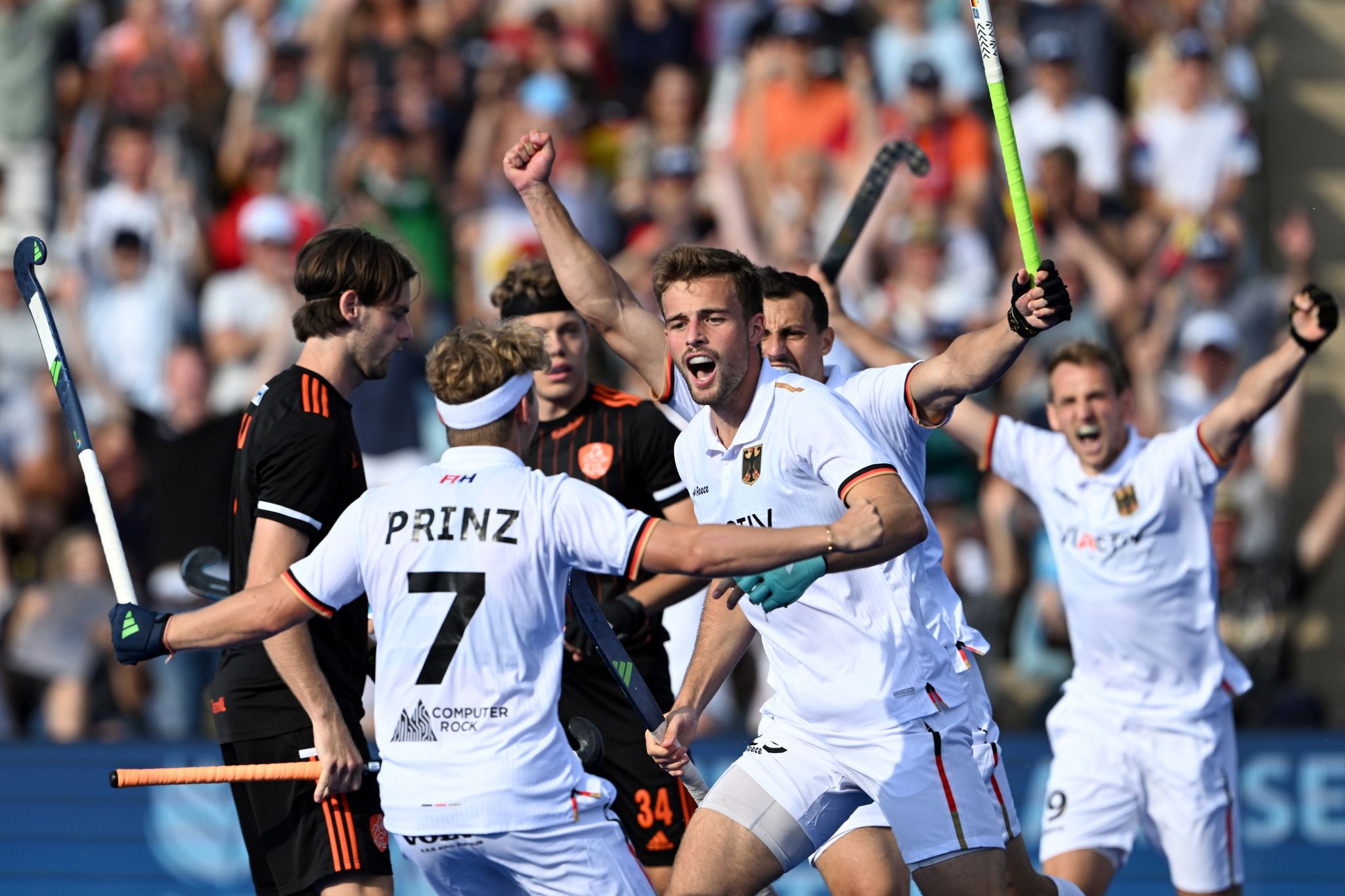 Sieg und Stimmung machen Mut: Hockey-Herren wollen Titel