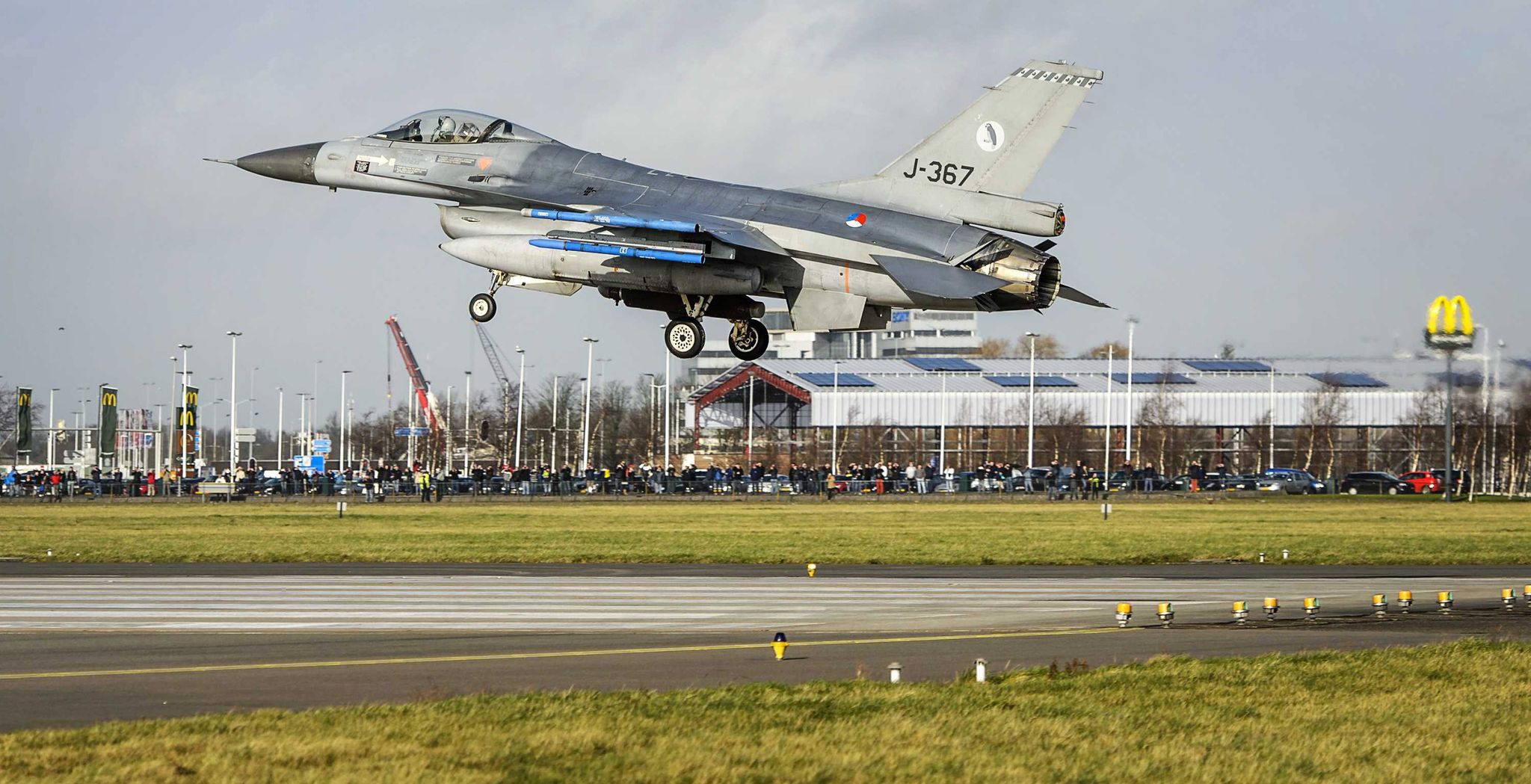Experte: F-16 Zusagen wichtig für ukrainische Motivation