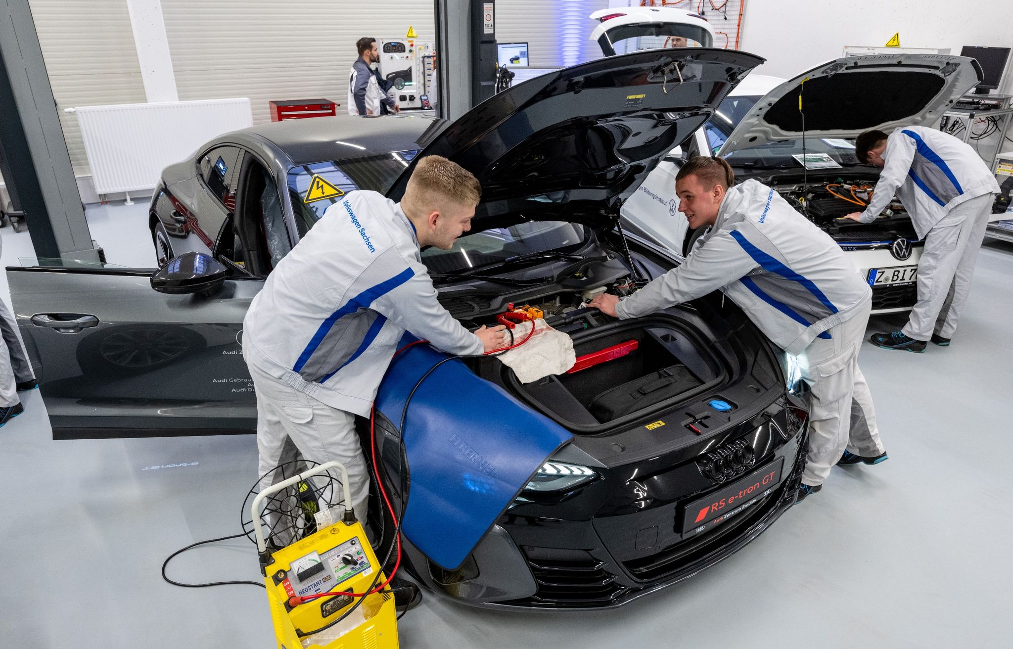 Zahl der Ausbildungsverträge nur leicht gestiegen