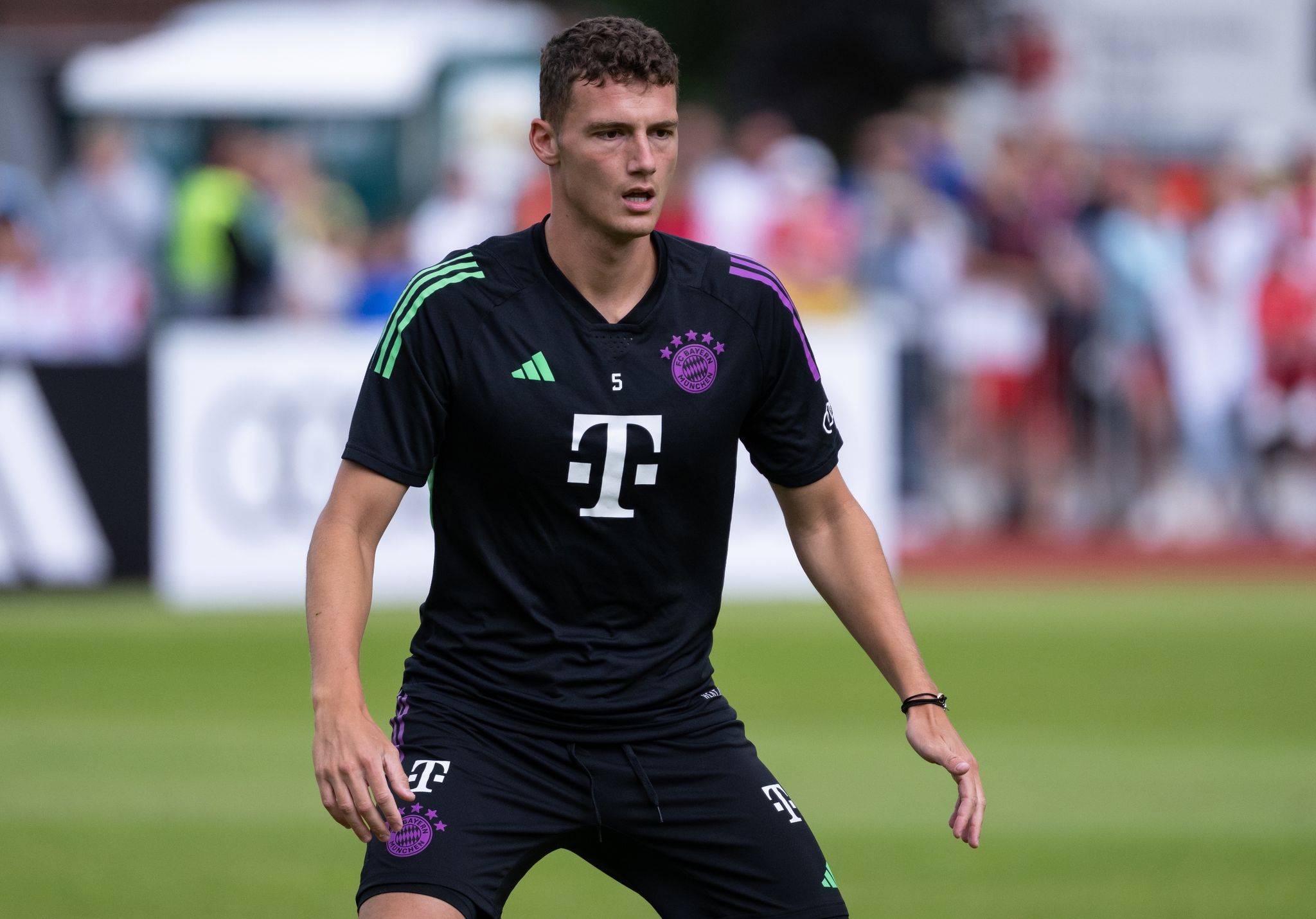 Pavard im Bayern-Training – Klostermann möglicher Nachfolger