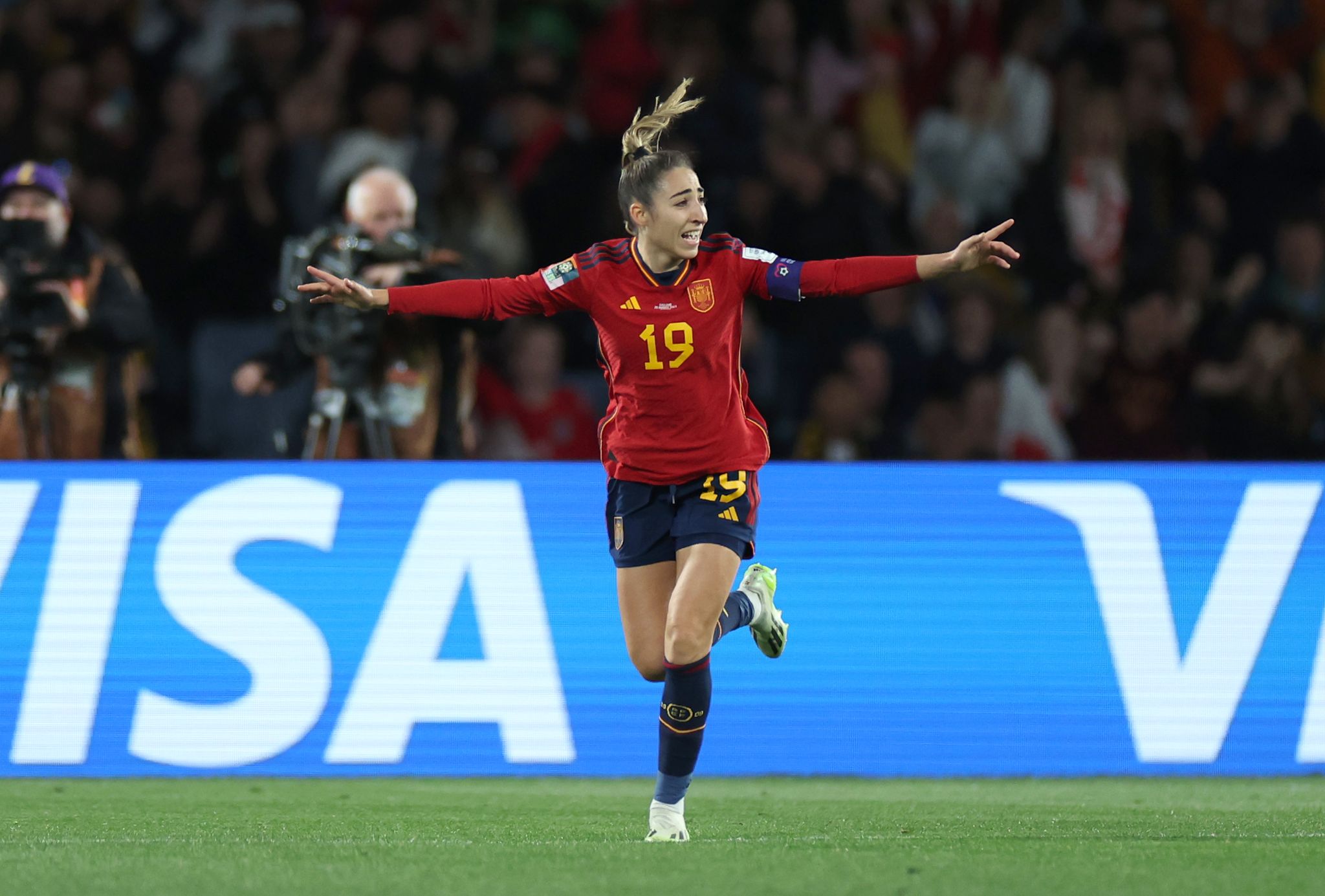 Spaniens Fußballerinnen feiern WM-Titel mit der Königin