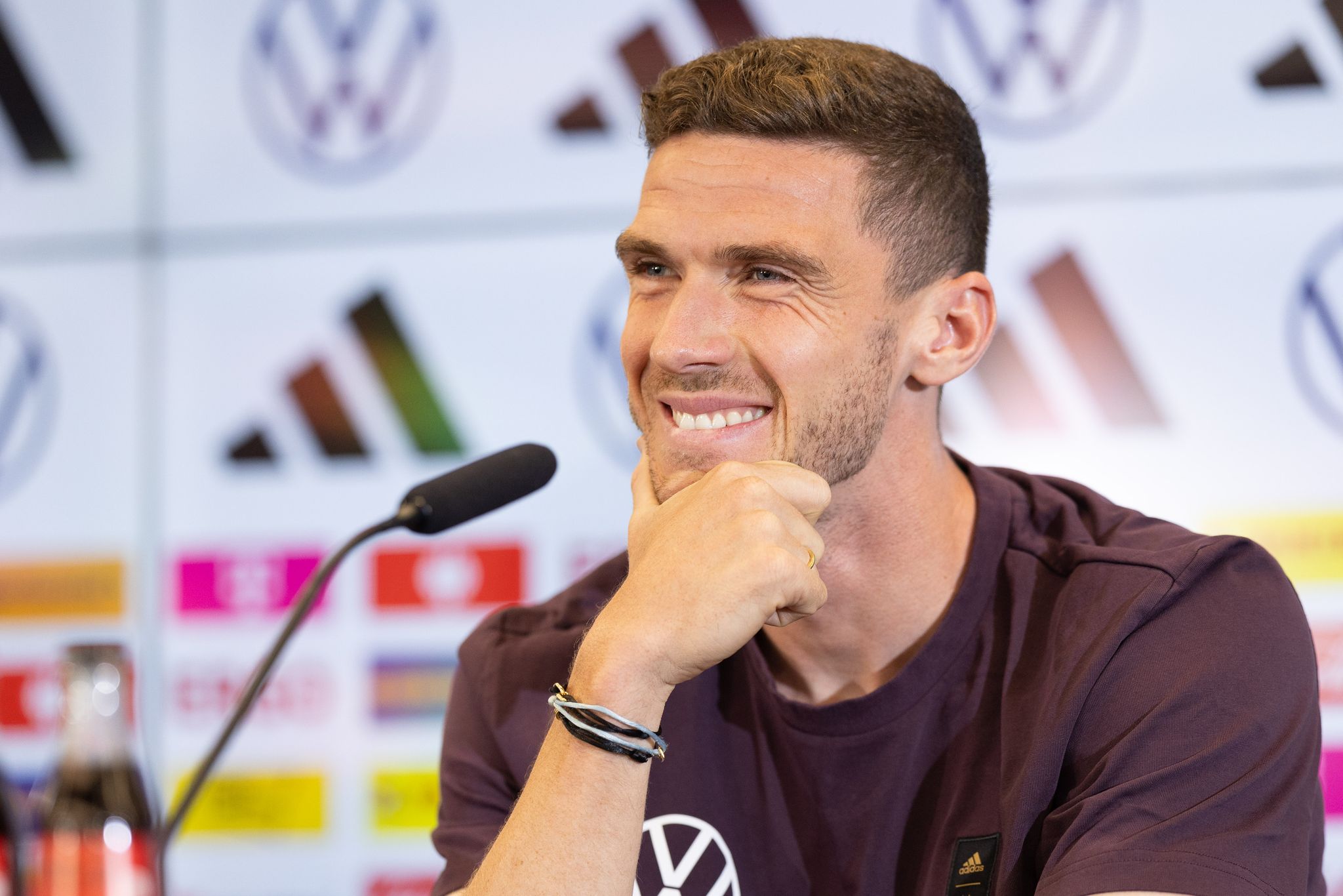 Gosens: Vor Union-Wechsel mit Bundestrainer Flick beraten