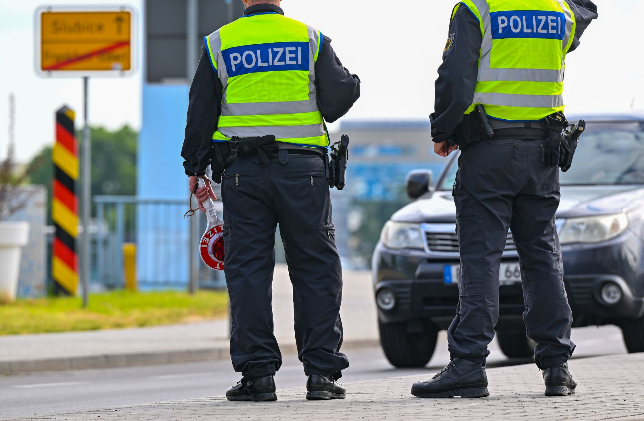 Faeser will Grenzkontrollen ausweiten – Schleuser gefasst