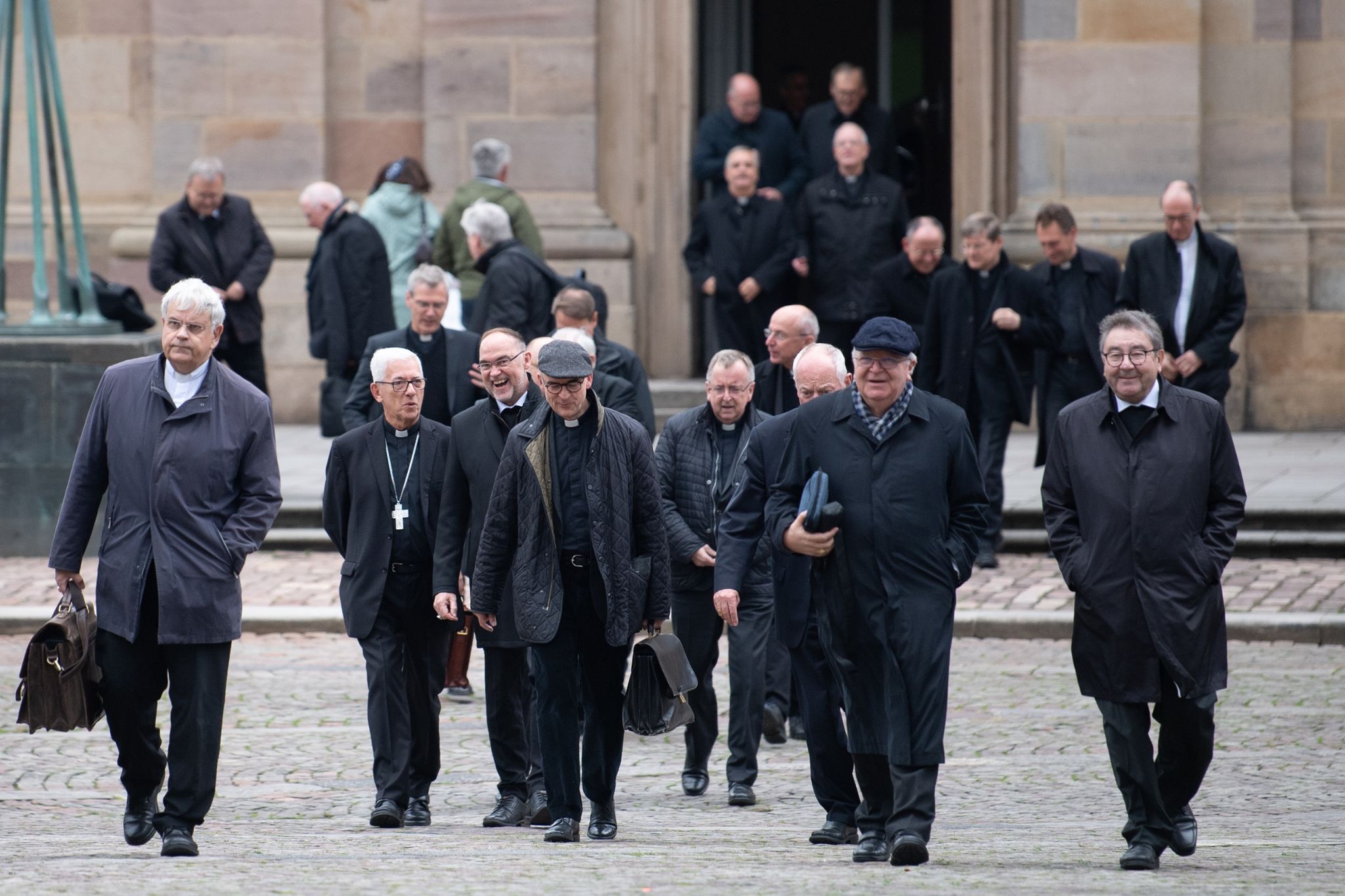 Missbrauch, Reformstau, AfD: Katholische Bischöfe beraten