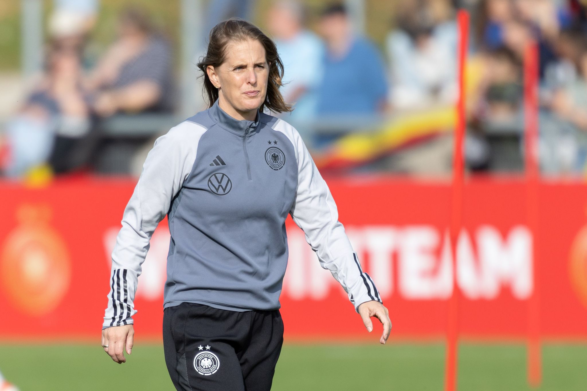 DFB-Co-Trainerin Carlson: «Immer noch das Sicherheitsdenken»