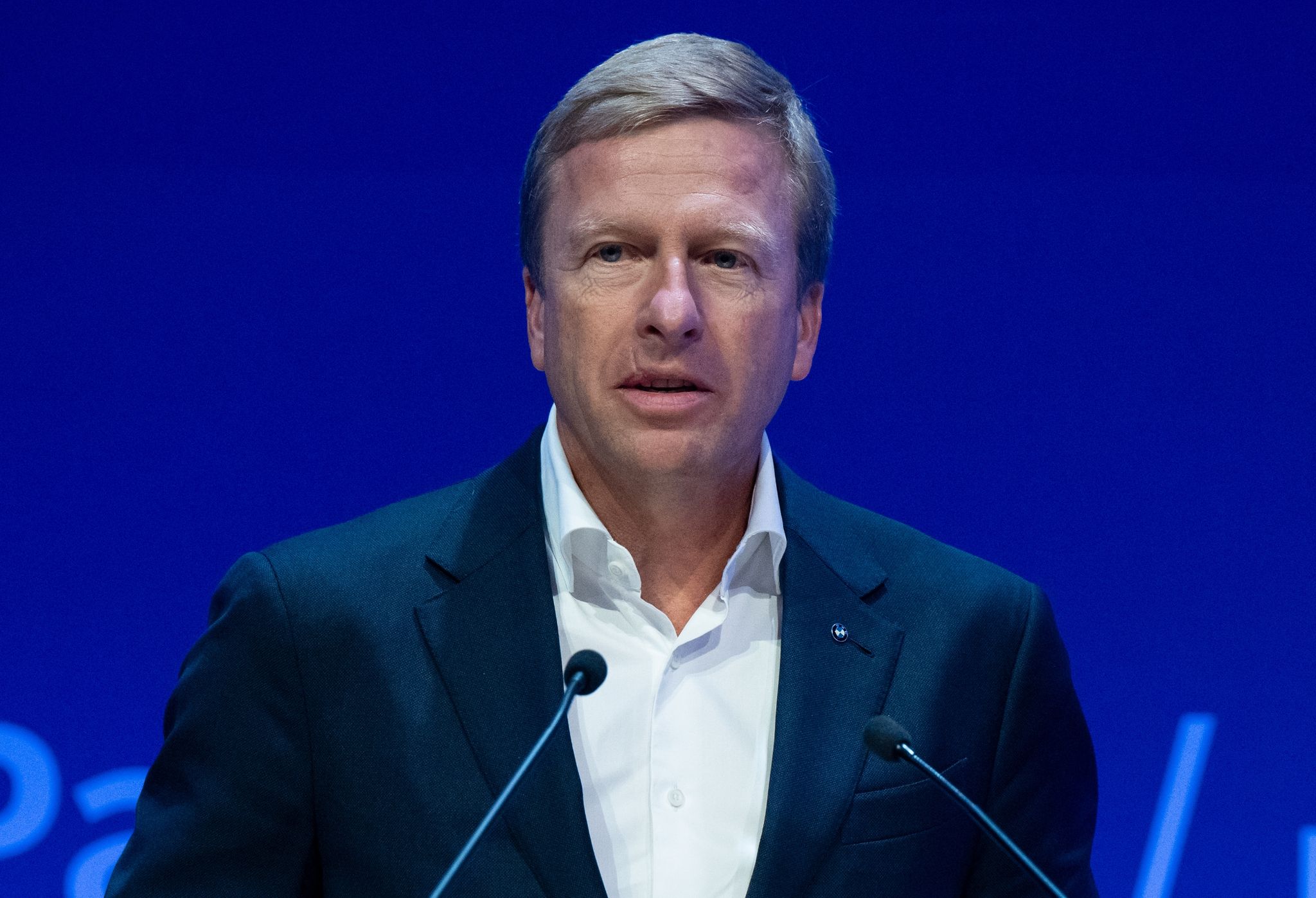 BMW: Zipse bleibt Chef bis 2026