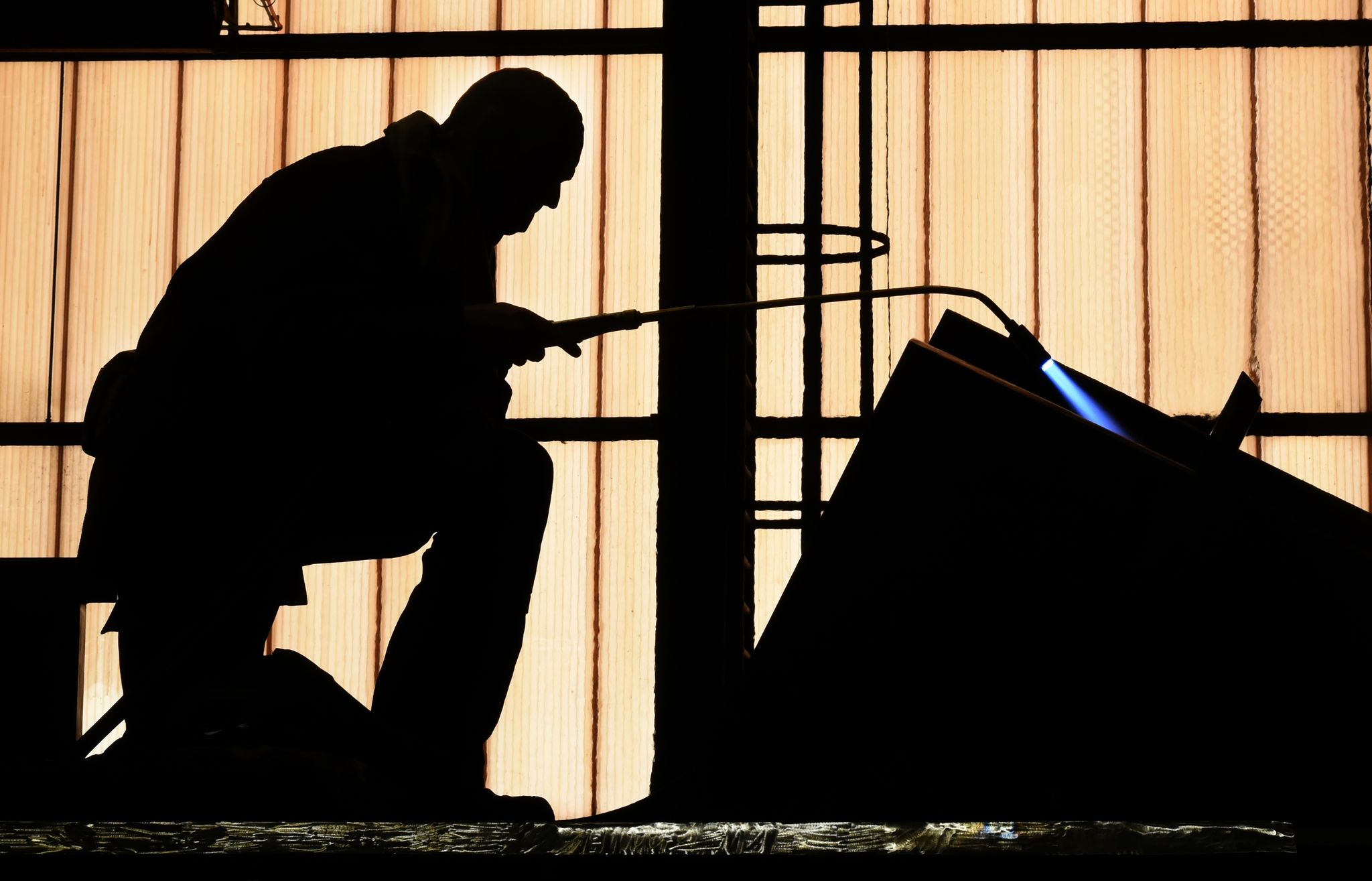 Schock-Nachricht: Deutsche Wirtschaft schrumpft 2023 deutlich