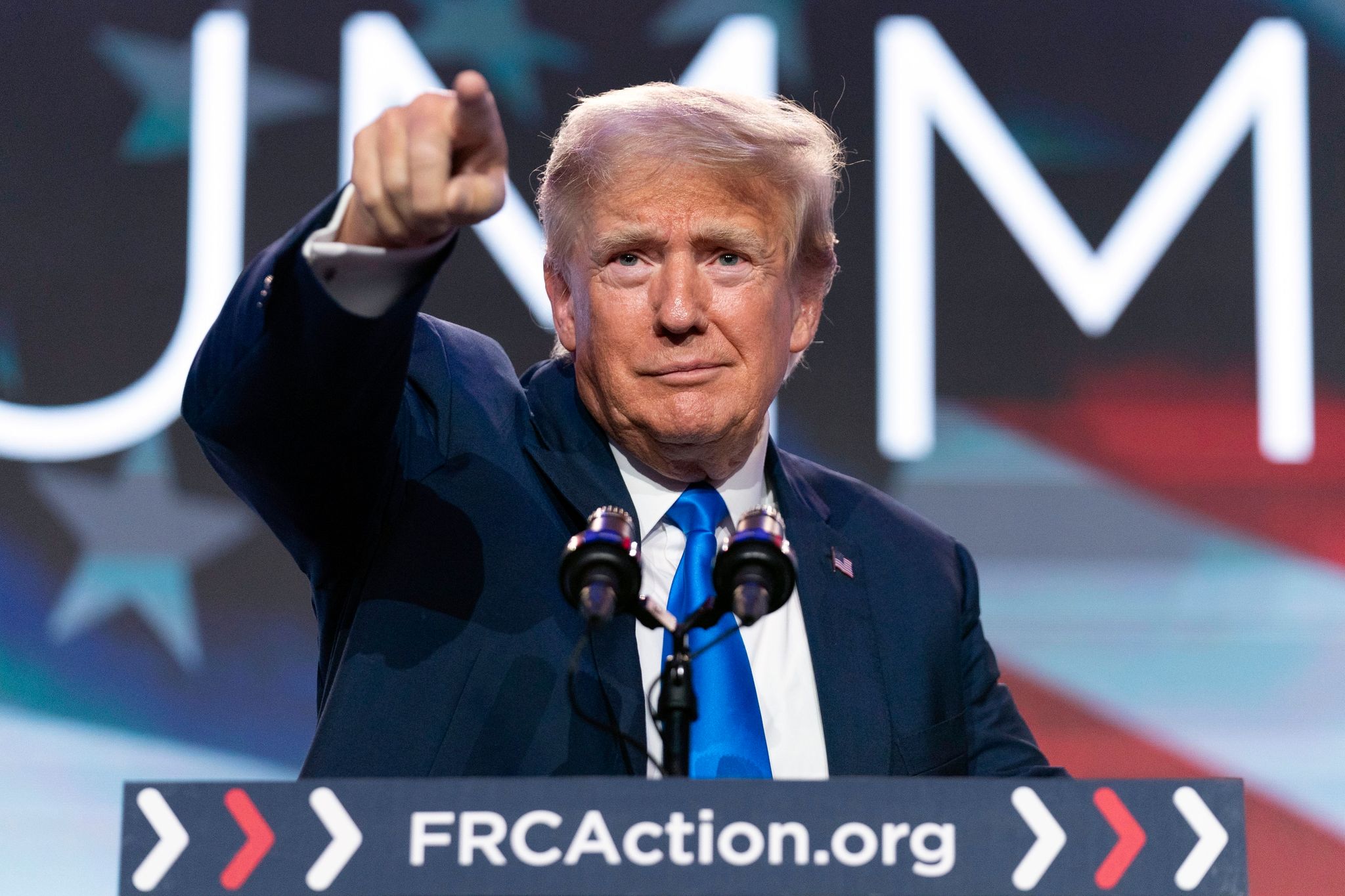 Trump bleibt auch zweiter TV-Debatte der Republikaner fern