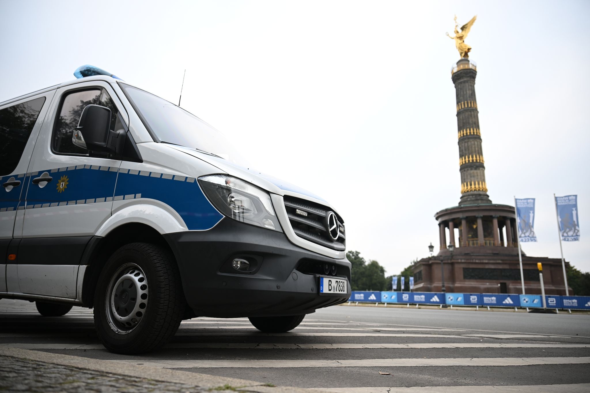 Assefa verblüfft mit Fabel-Marathon in Berlin