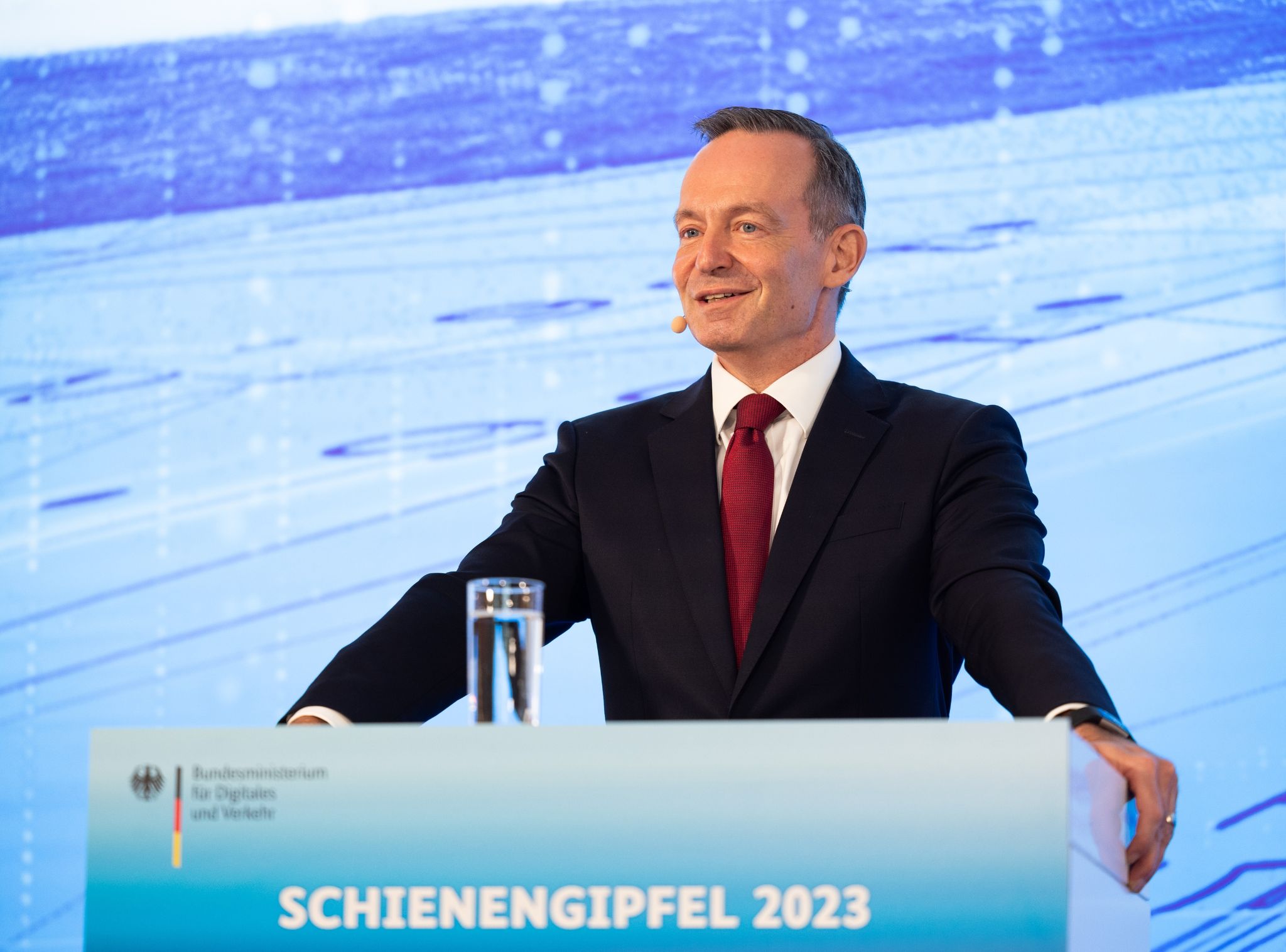 Wissing verlangt Zusammenlegung von Verkehrsverbünden