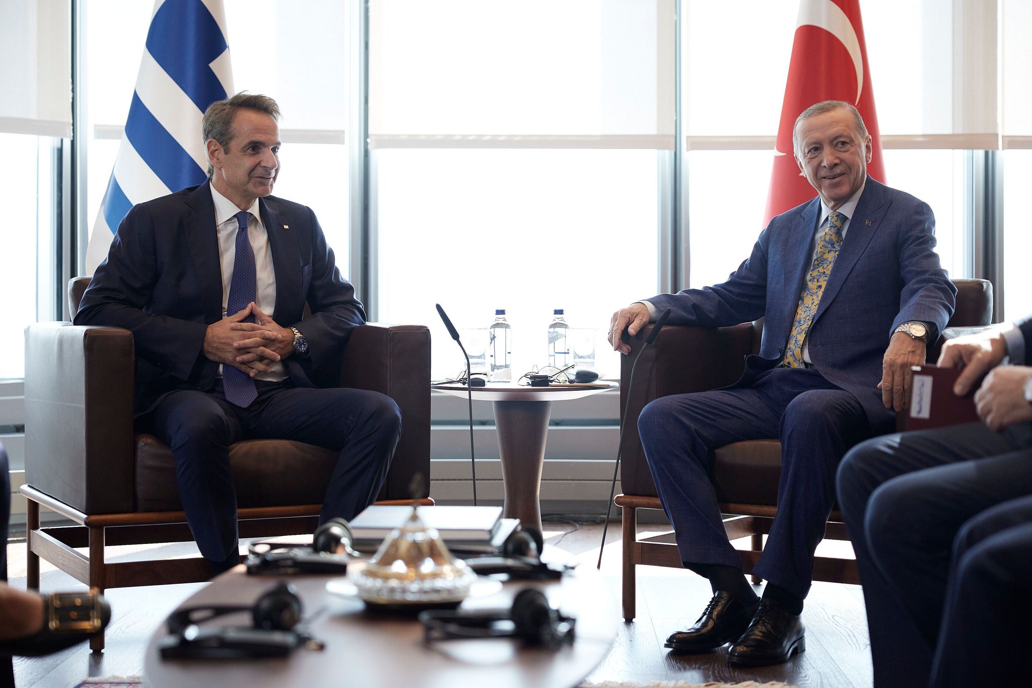 Mitsotakis und Erdogan vereinbaren Treffen im Dezember