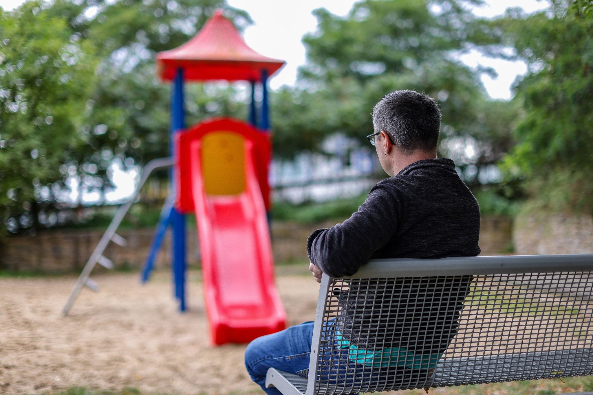 Von Genen bis Gefühl: Was macht einen Vater aus?