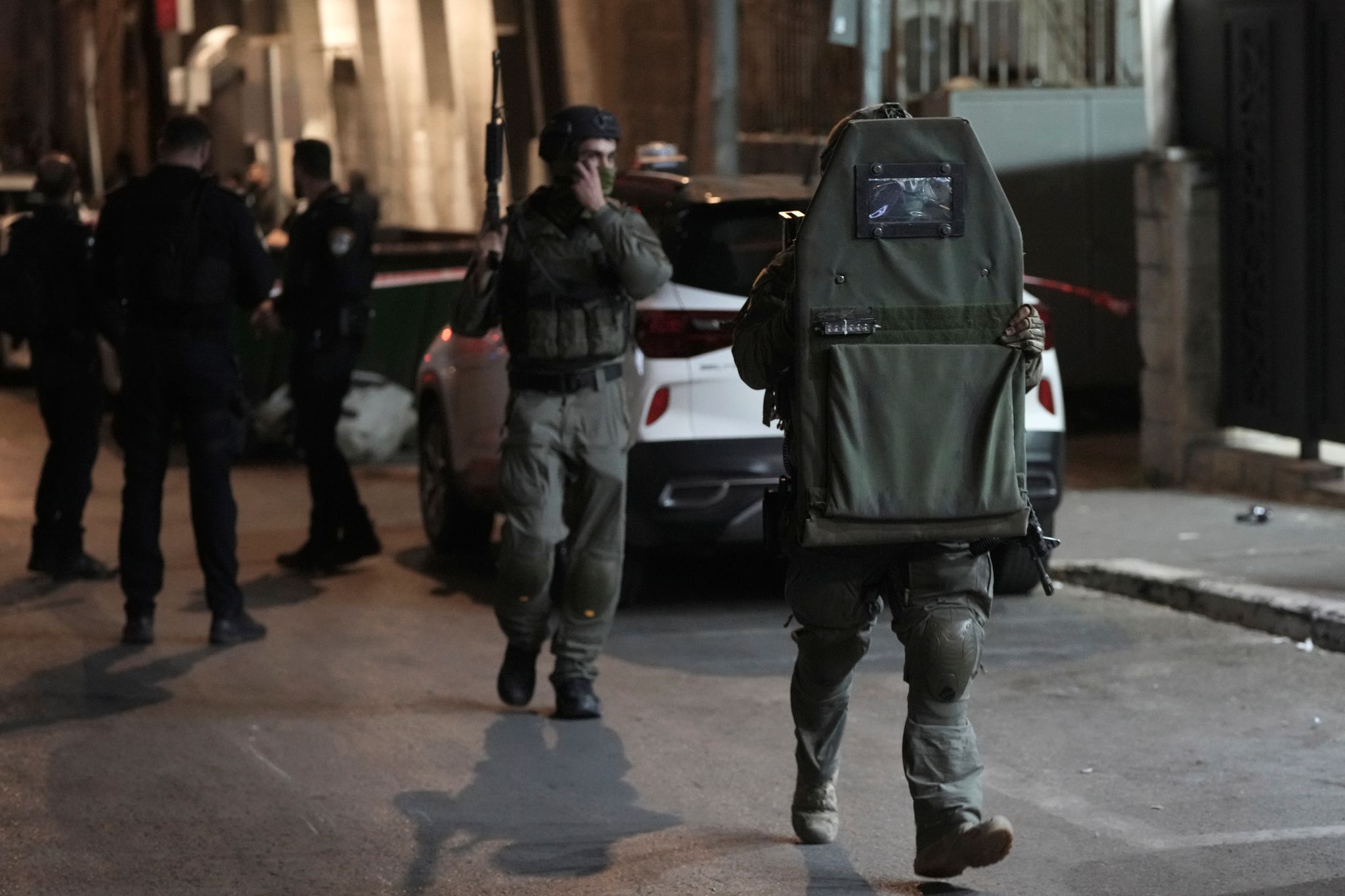 Schüsse auf Polizisten in Jerusalem – Angreifer tot