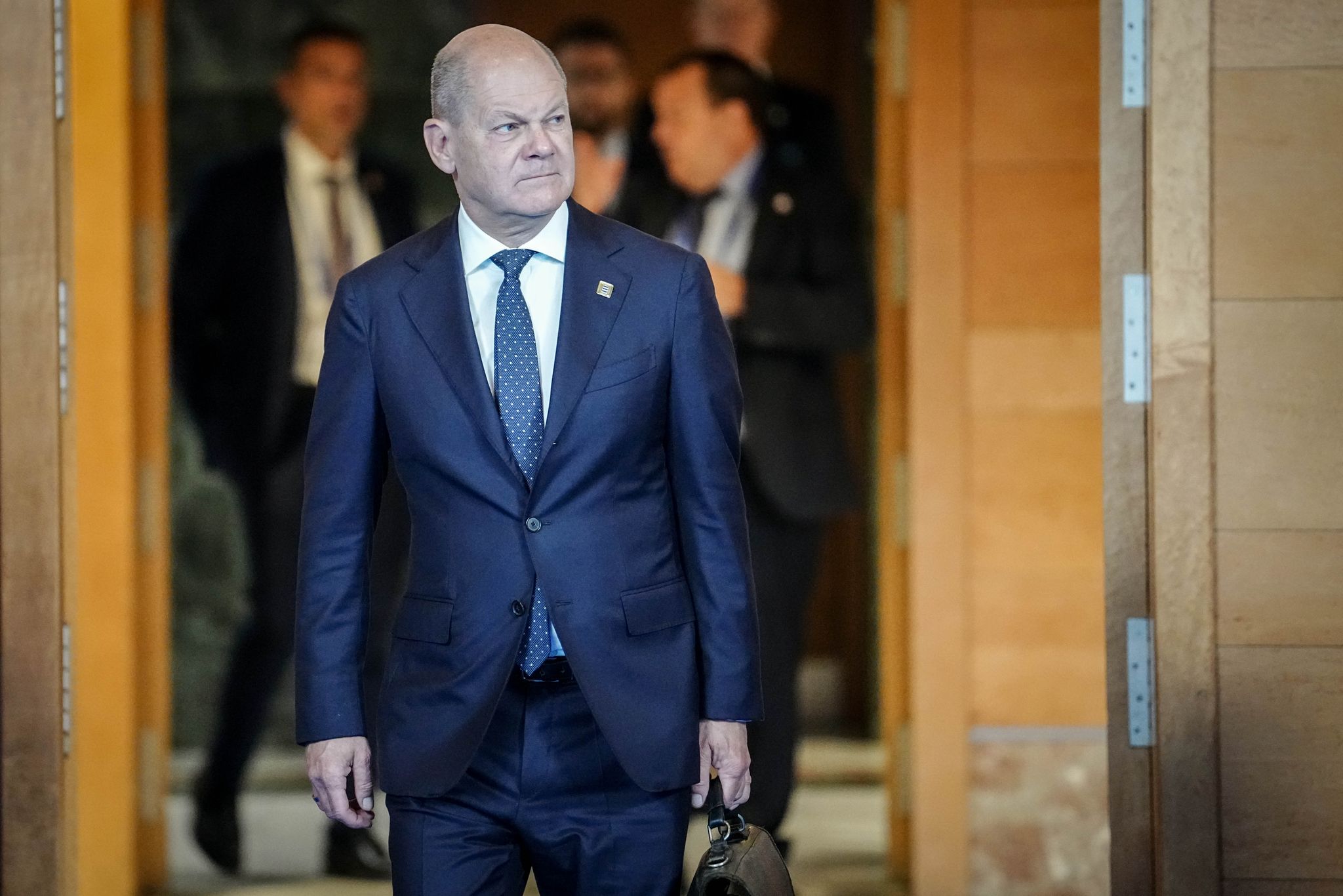 Scholz empfängt Emir von Katar zu Gesprächen