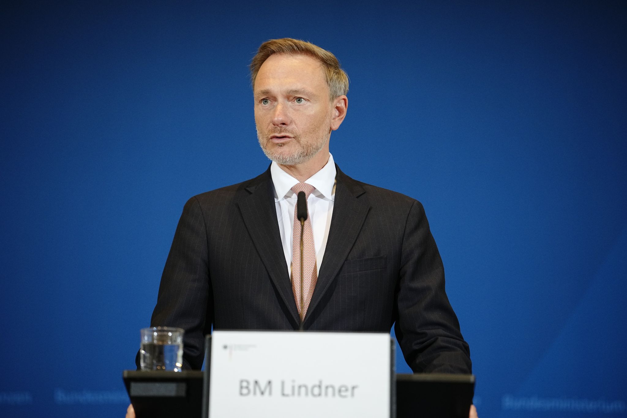 Steuereinnahmen 2024 minimal höher als gedacht