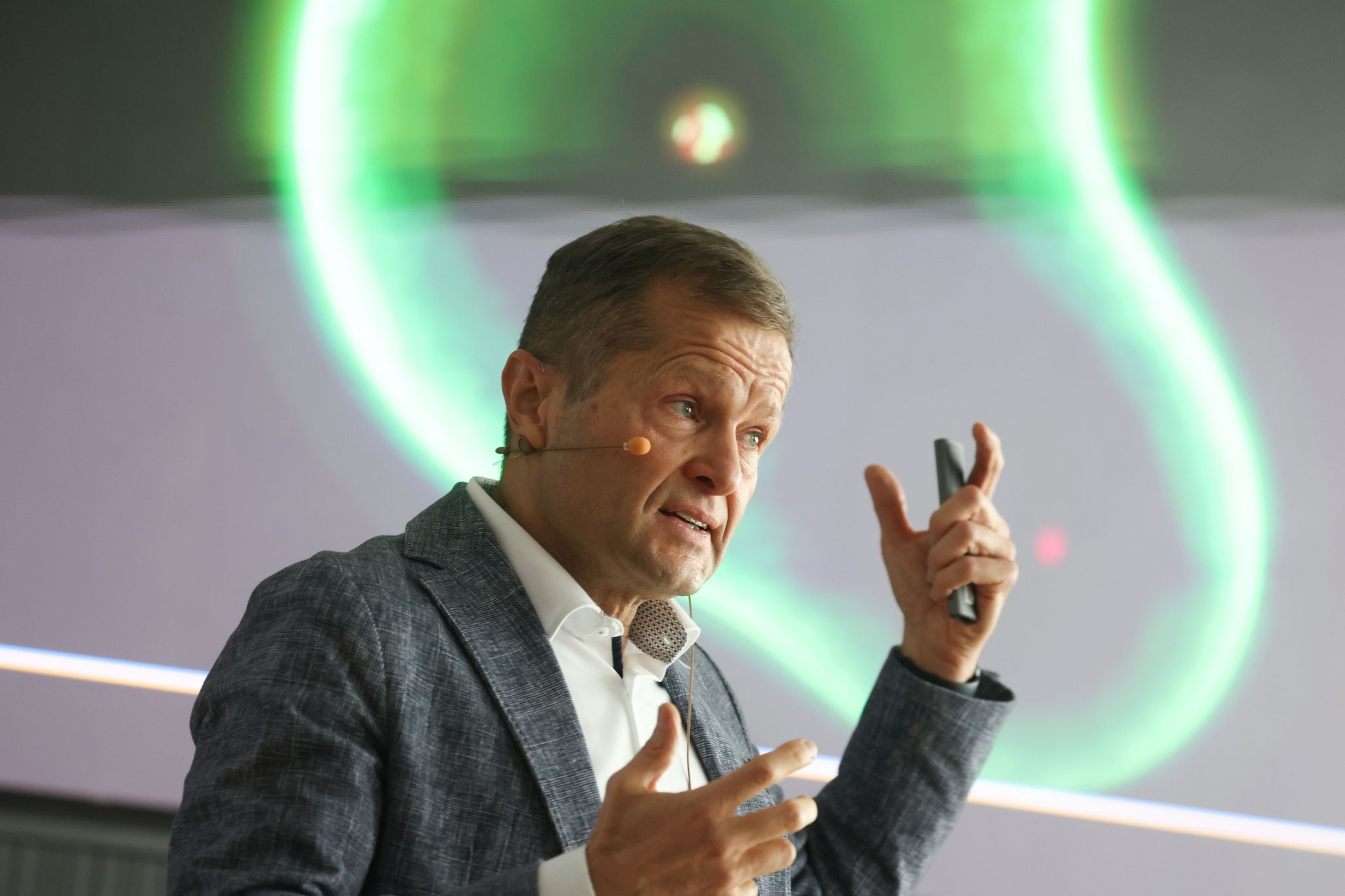 Nobelpreisträger Ferenc Krausz in Bayern völlig überrascht