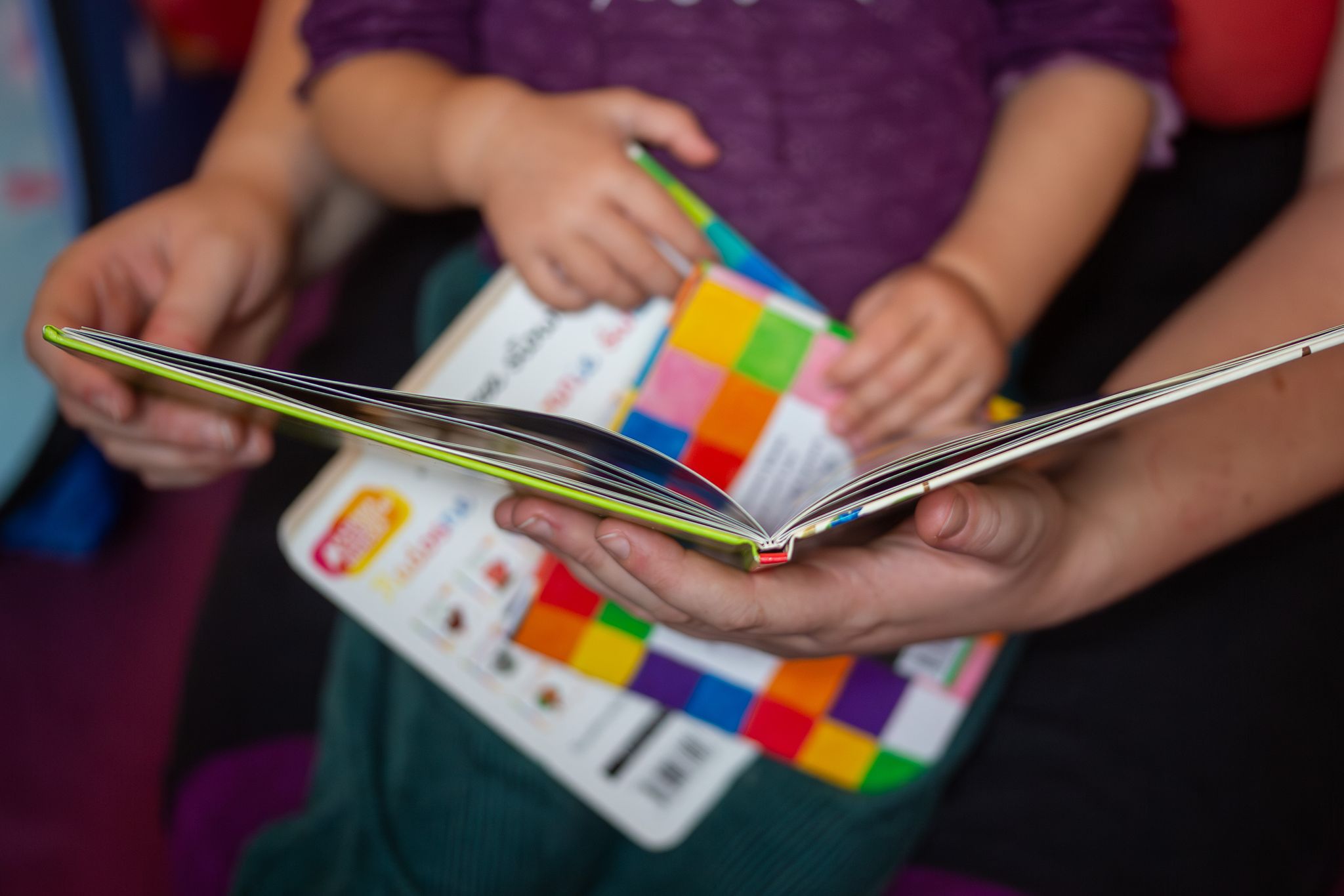 Eigene Vorleseerfahrung prägt Eltern