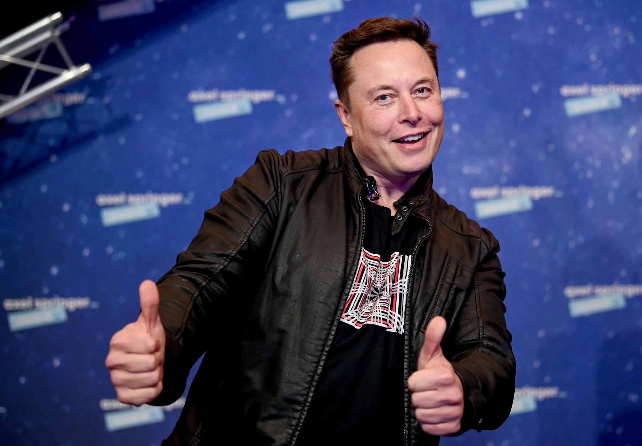 Elon Musks X will 19 Euro für Abo ohne Werbung