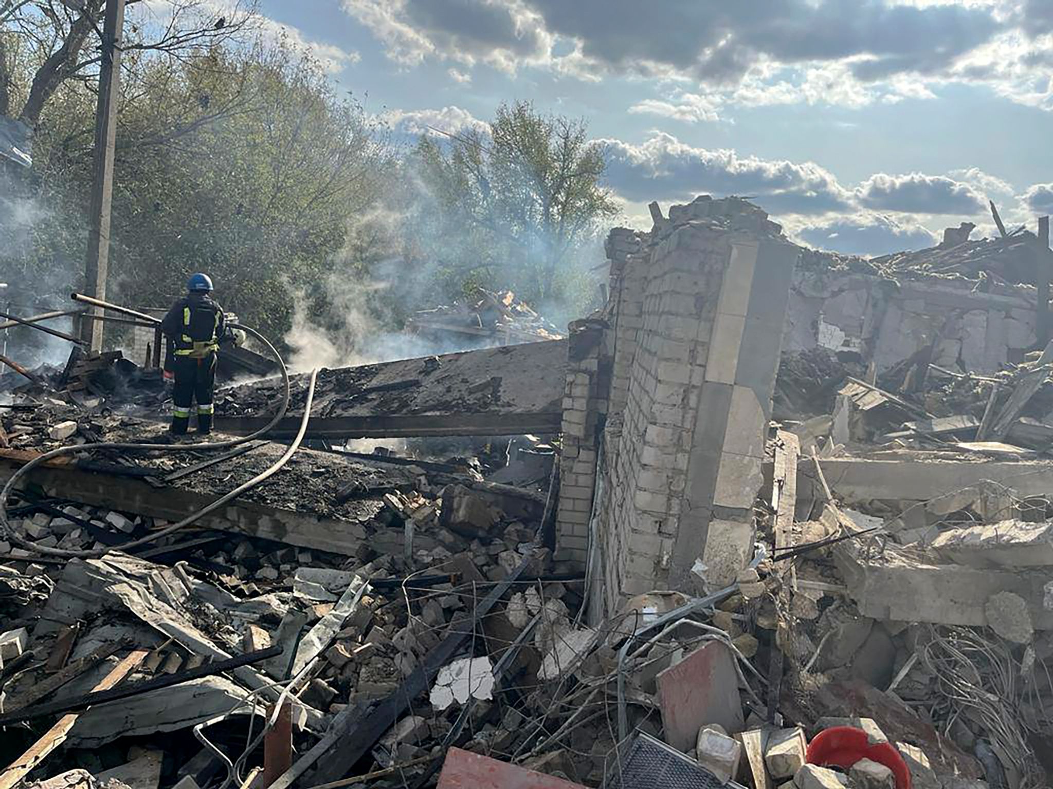 Mehr als 50 Tote durch russischen Angriff bei Charkiw