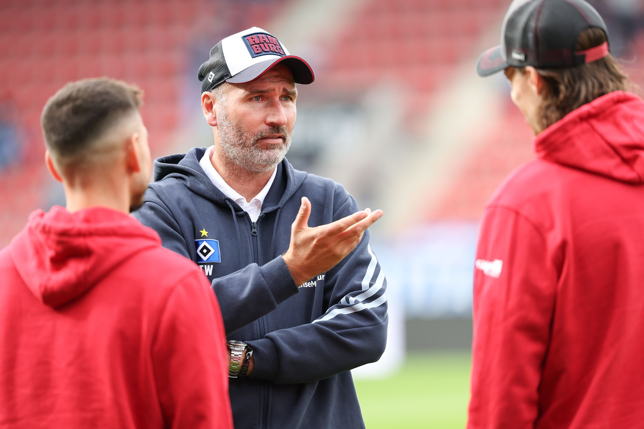 HSV patzt erneut gegen Aufsteiger – St. Pauli Platz eins